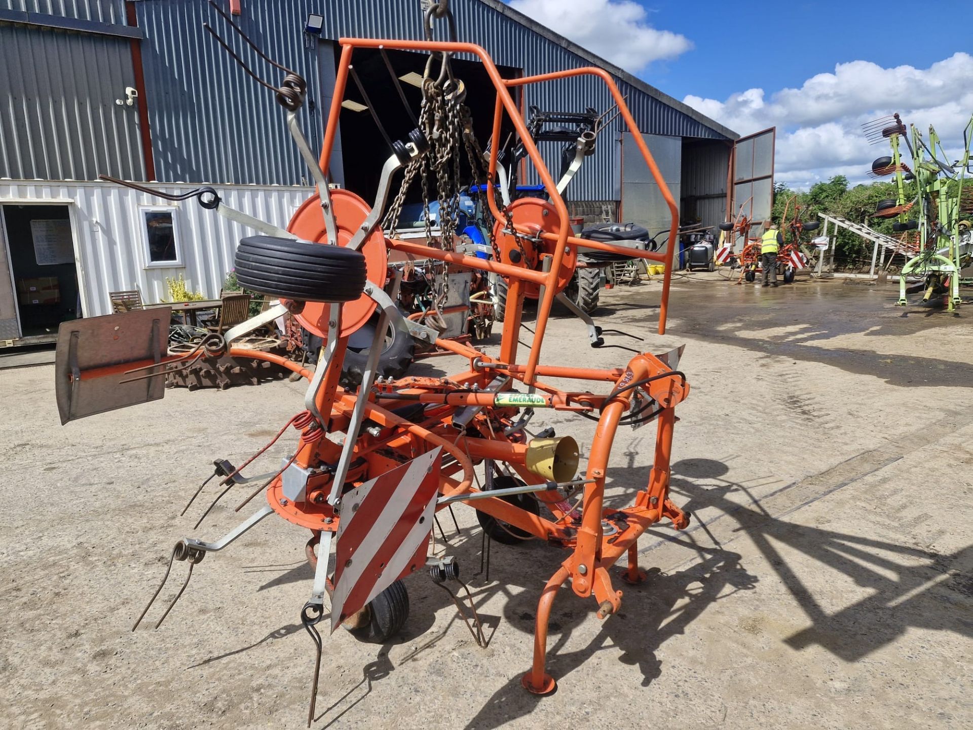 FELLA 4 ROTOR TEDDER - Image 4 of 4