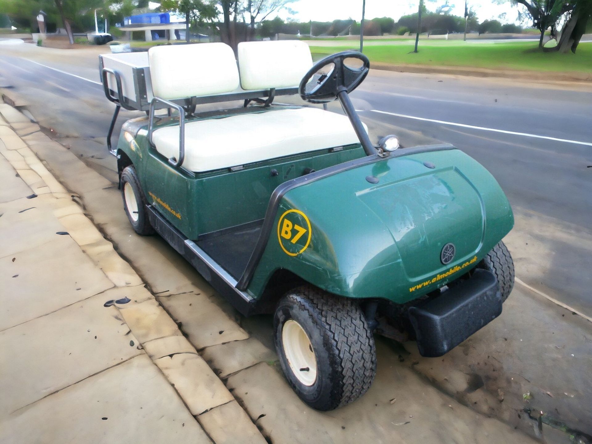 YAMAHA G33 GOLF BUGGY - Image 5 of 11