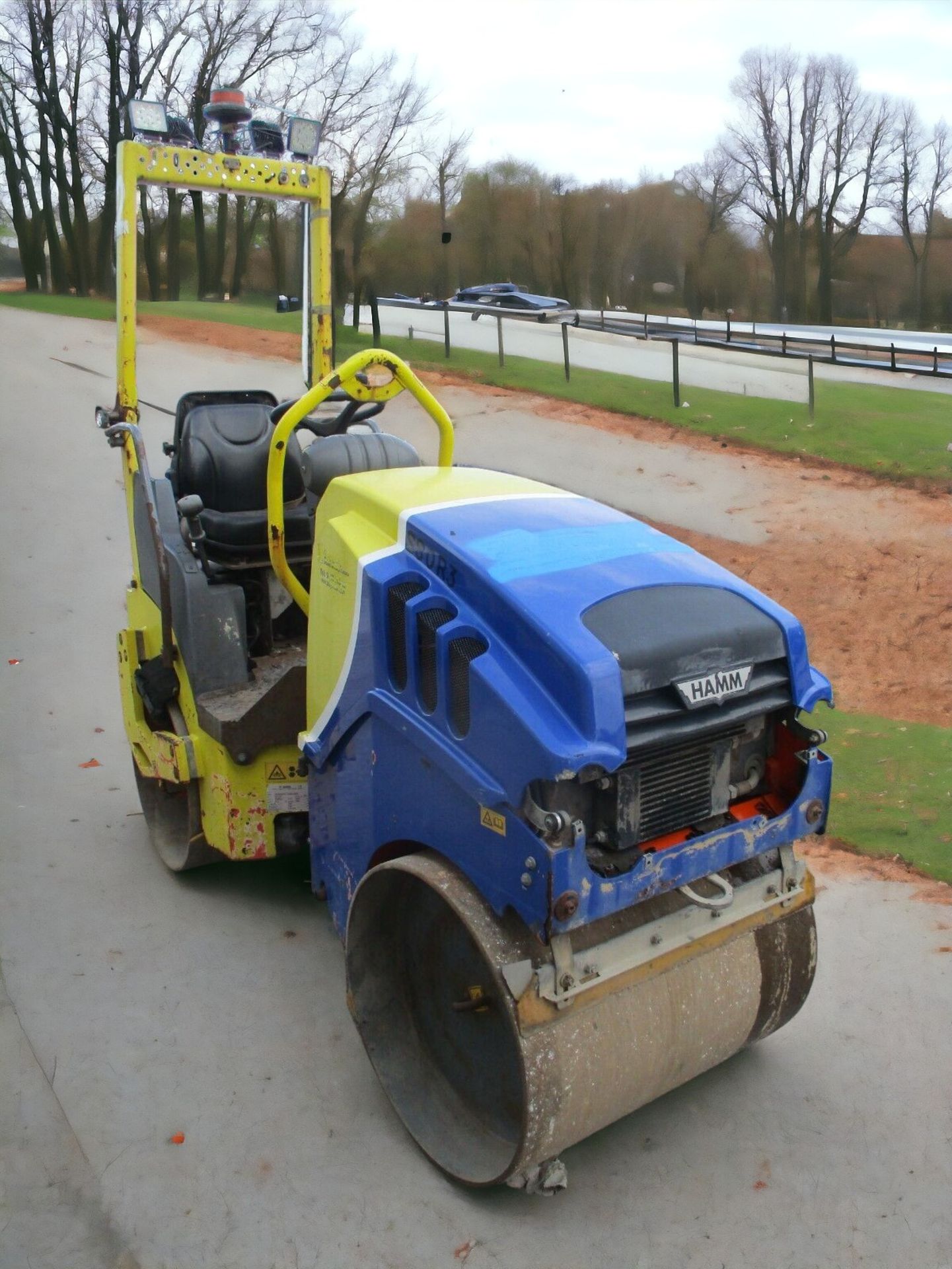 HIGH-PERFORMANCE 2014 HAMM HD8 ROLLER: YOUR KEY TO EFFICIENT COMPACTION - Image 6 of 10