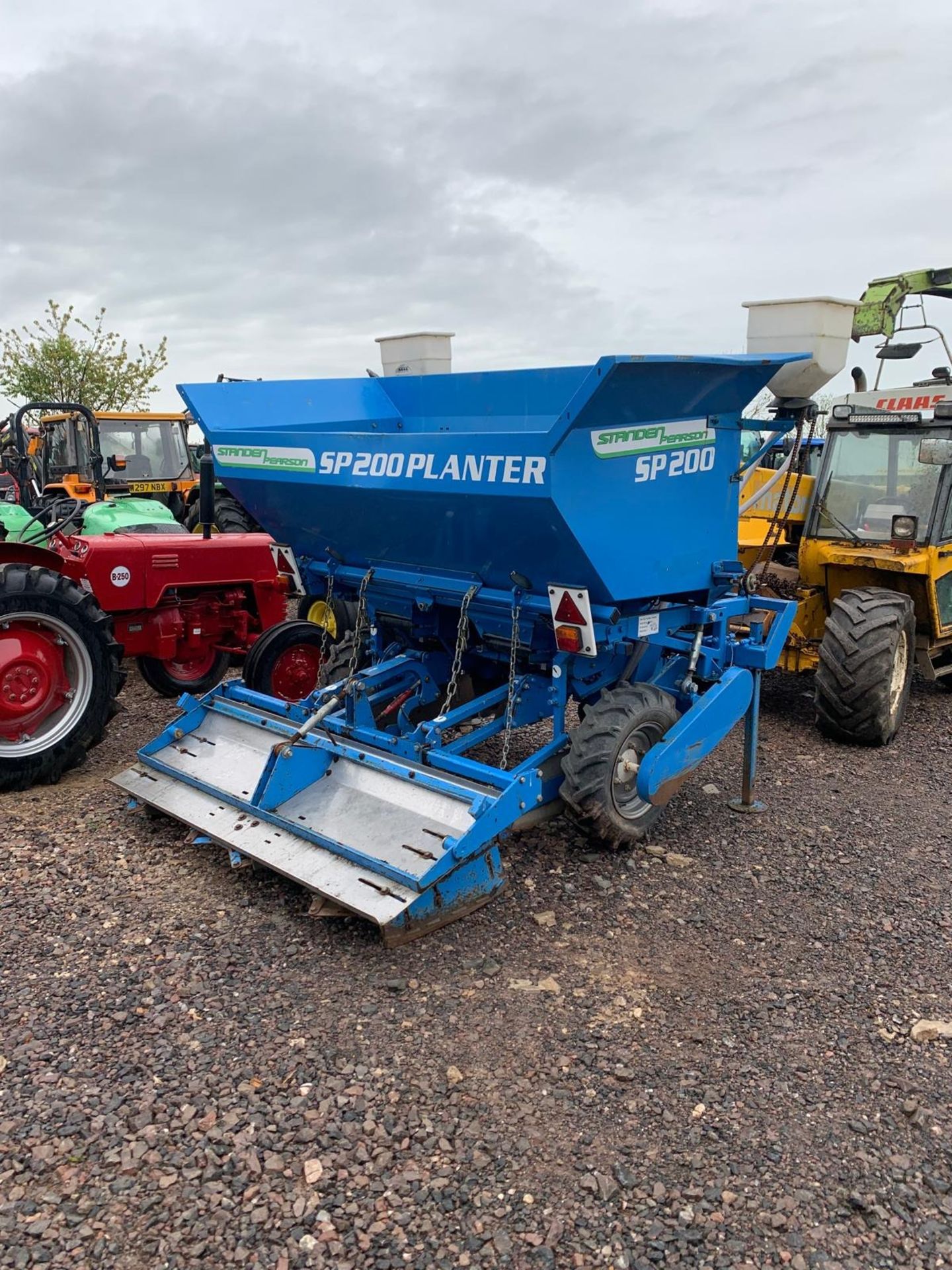 STANDEN PEARSON SP200 POTATO PLANTER - Image 8 of 15