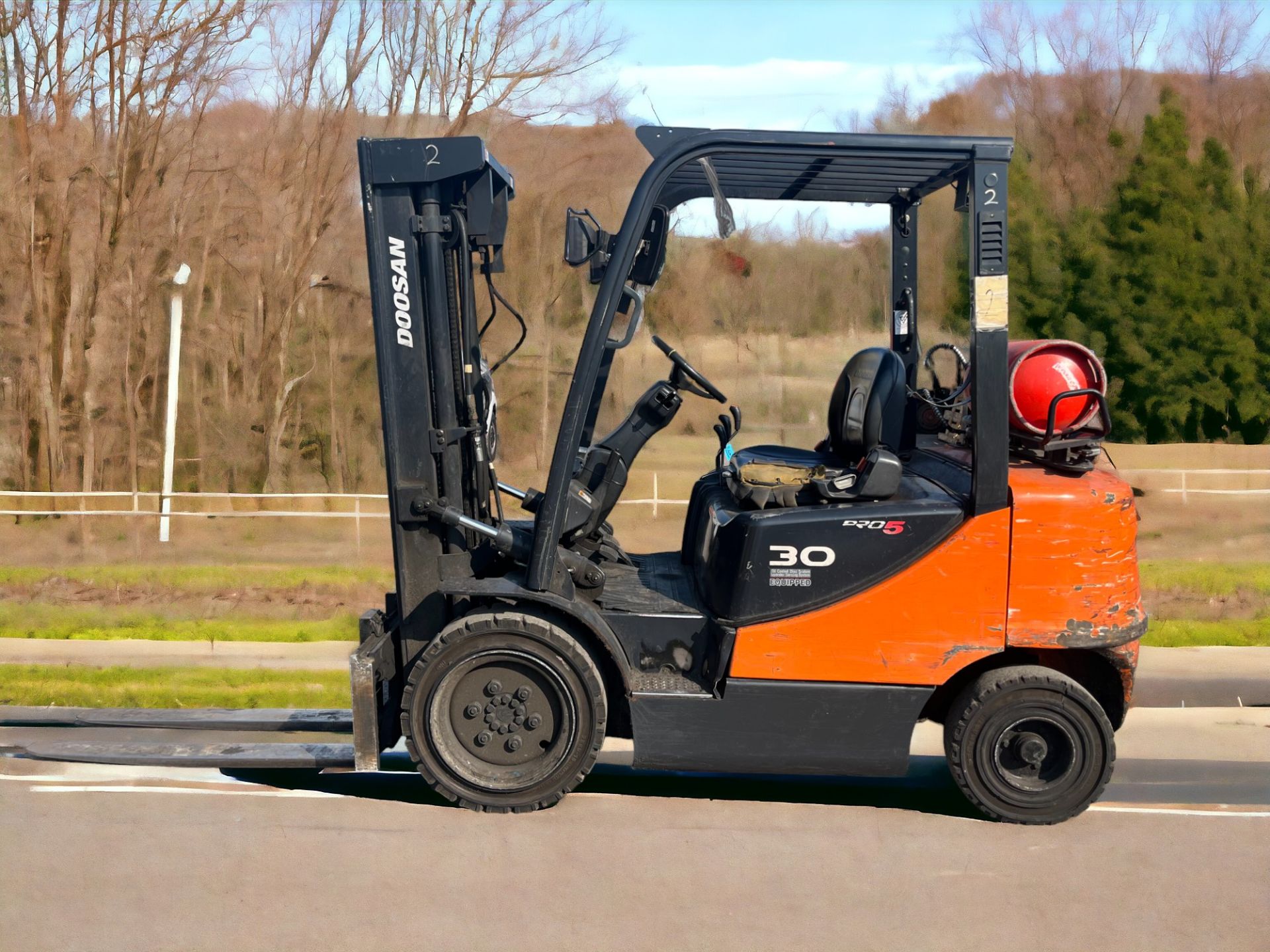 DOOSAN G30E-5 LPG FORKLIFT - 2013 - Image 2 of 6