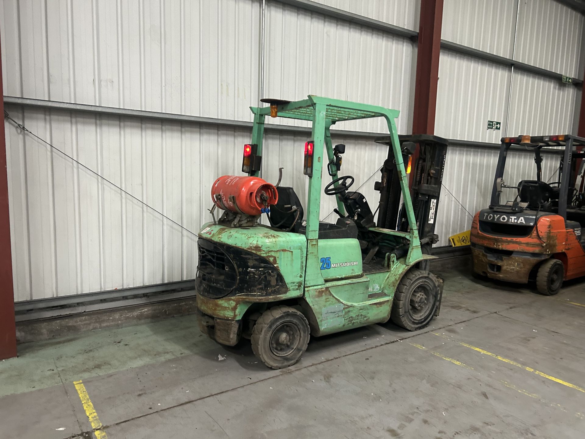 LPG FORKLIFTS MITSUBISHI FG25K - Image 6 of 6