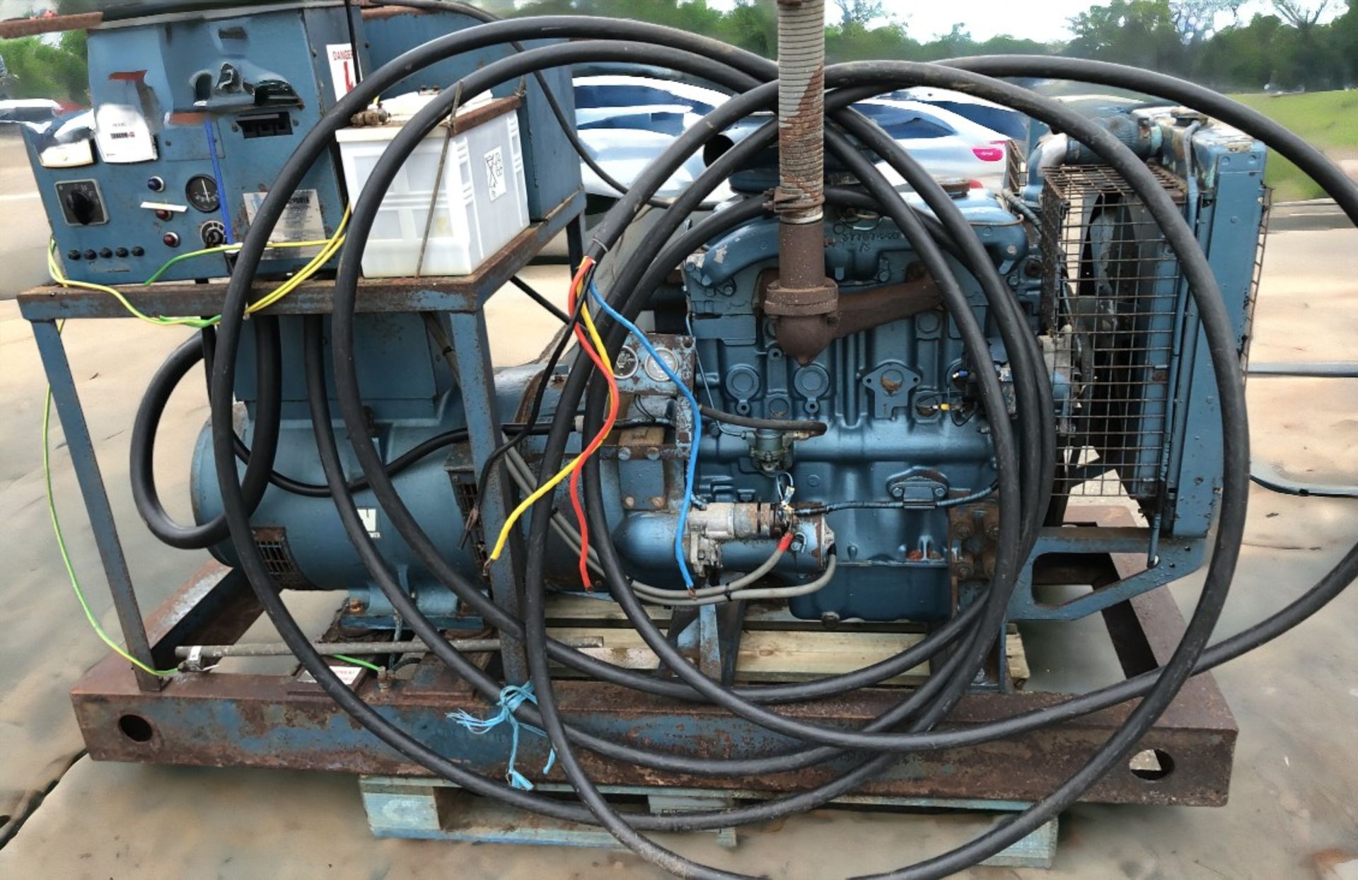 PERKINS 50 KVA DIESEL OPEN SET GENERATOR - Image 8 of 10