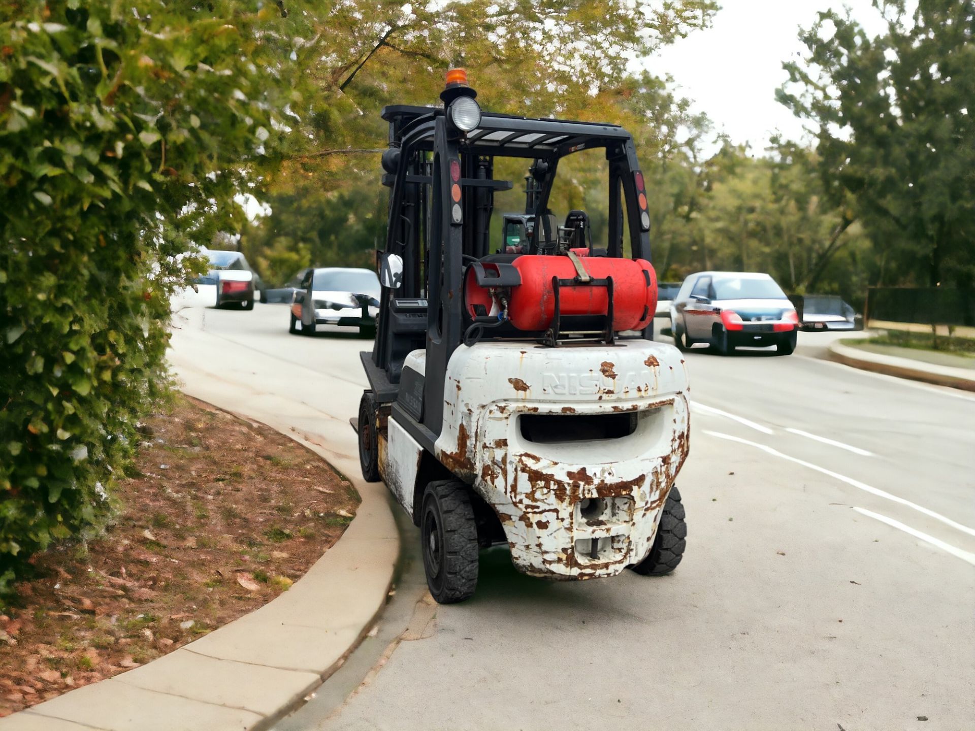 NISSAN LPG FORKLIFT - MODEL U1D2A25LQ (2010) - Image 8 of 8