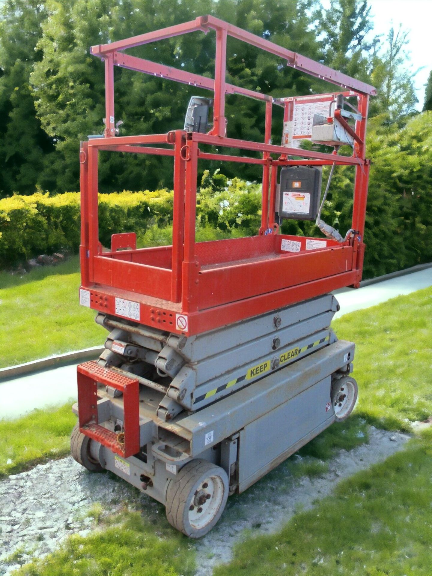 SKYJACK SJ3219 CHERRY PICKER - Image 7 of 10