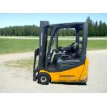 JUNGHEINRICH ELECTRIC 3-WHEEL FORKLIFT - EFG216K (2014) **(INCLUDES CHARGER)**