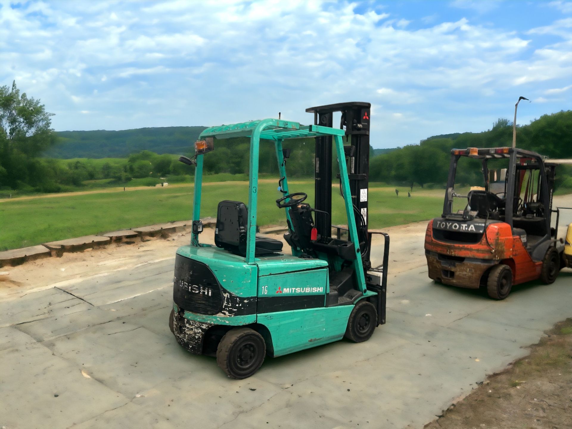 2002 MITSUBISHI FB16K ELECTRIC FORKLIFT - Image 7 of 7