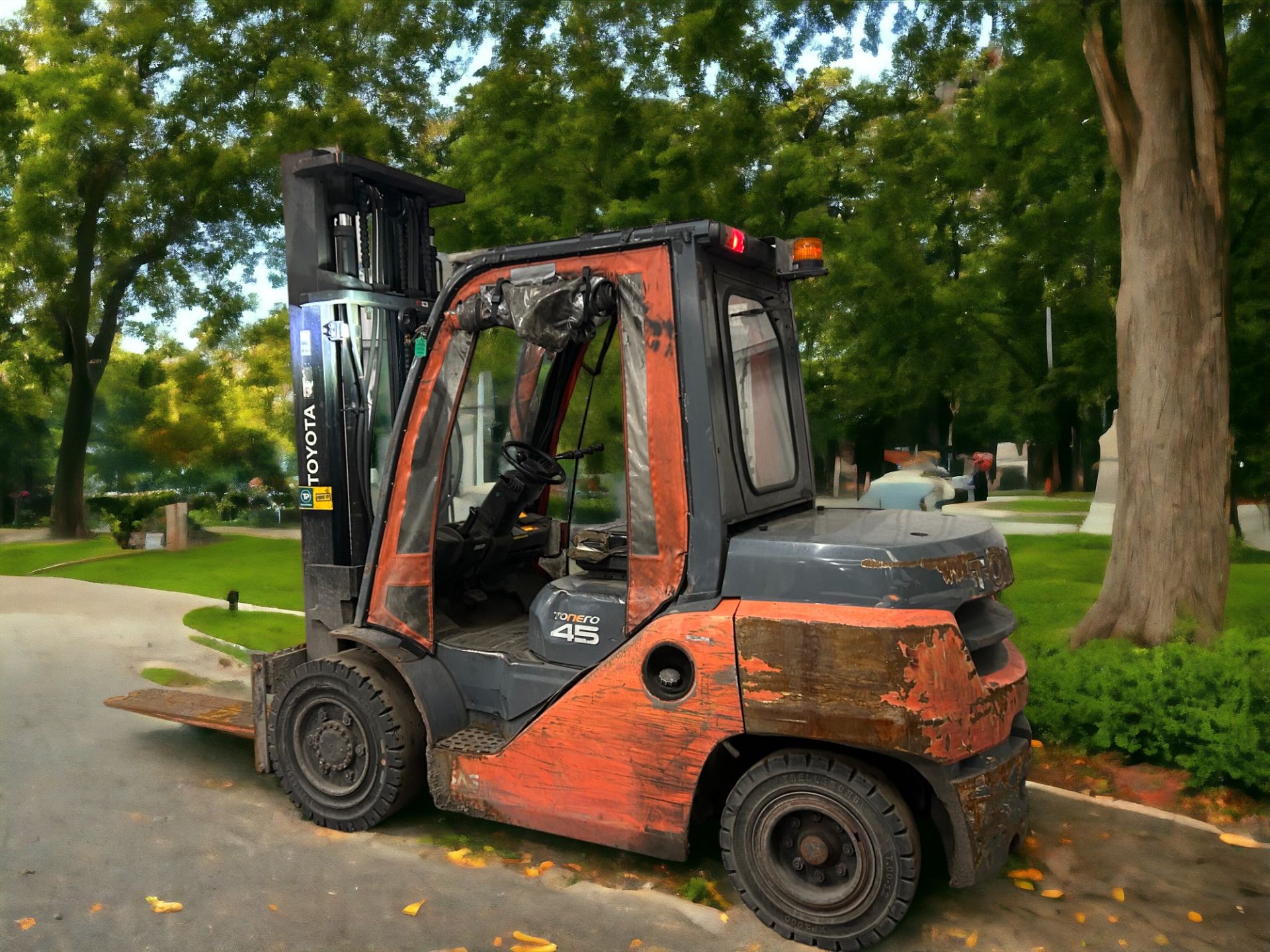 TOYOTA 40-8FD45N DIESEL FORKLIFT (2014) - Image 4 of 6