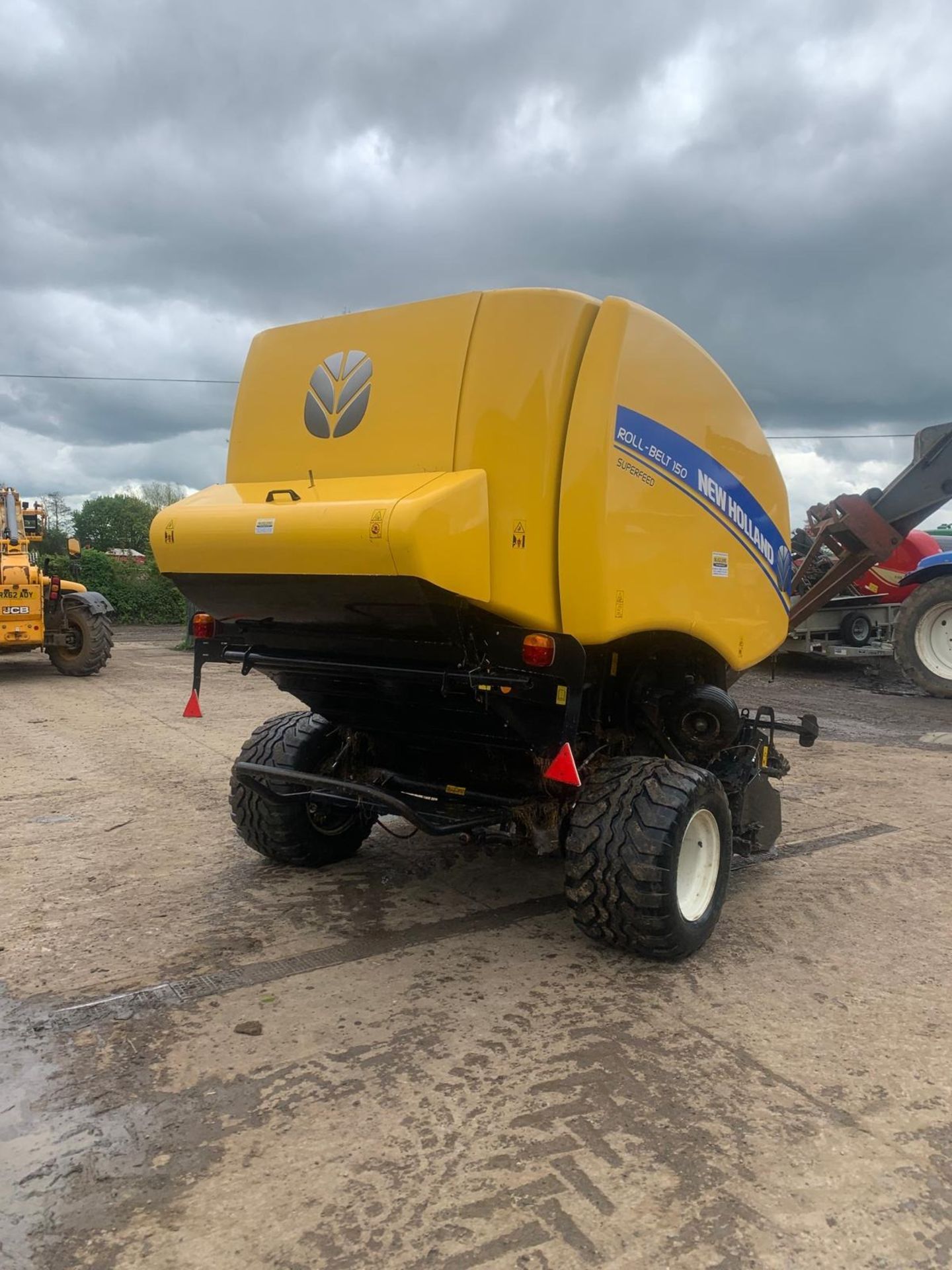 NEW HOLLAND RB150 BALER - Image 2 of 5