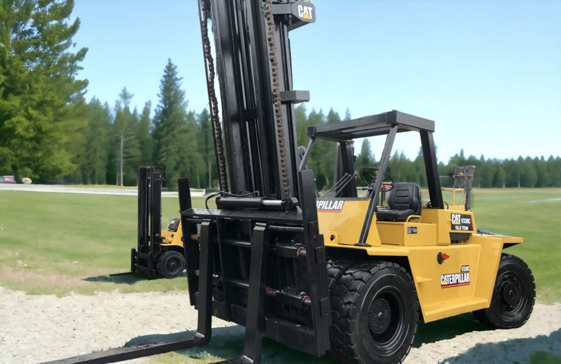 CAT V330 C ,16 TON DIESEL FORKLIFT - Image 7 of 13