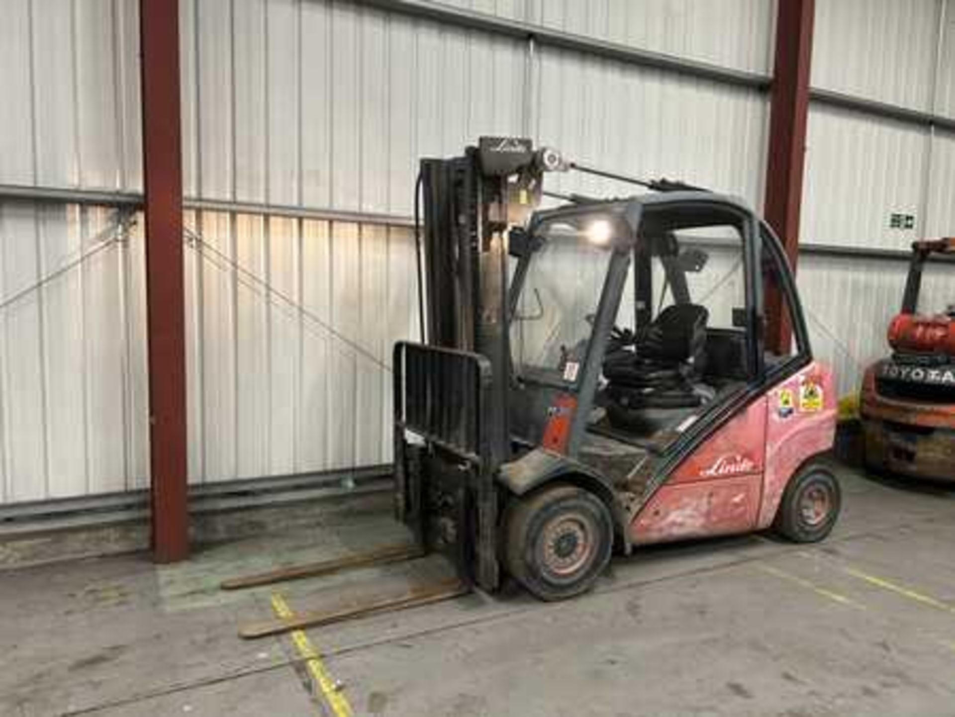 >>>SPECIAL CLEARANCE<<< DIESEL FORKLIFTS LINDE H35D - Bild 2 aus 6