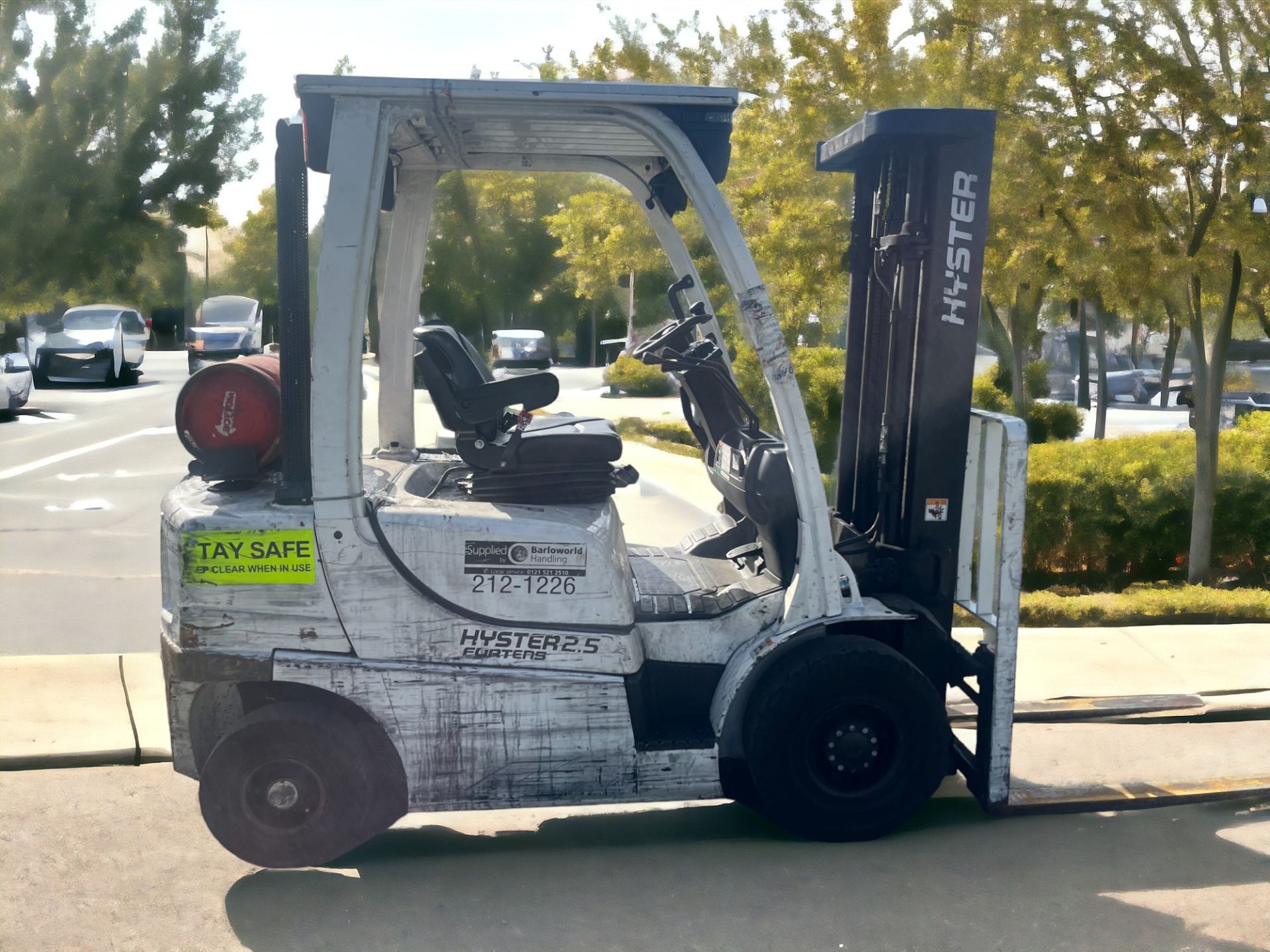 HYSTER LPG FORKLIFT - MODEL H2.5FT (2012) - Image 4 of 6