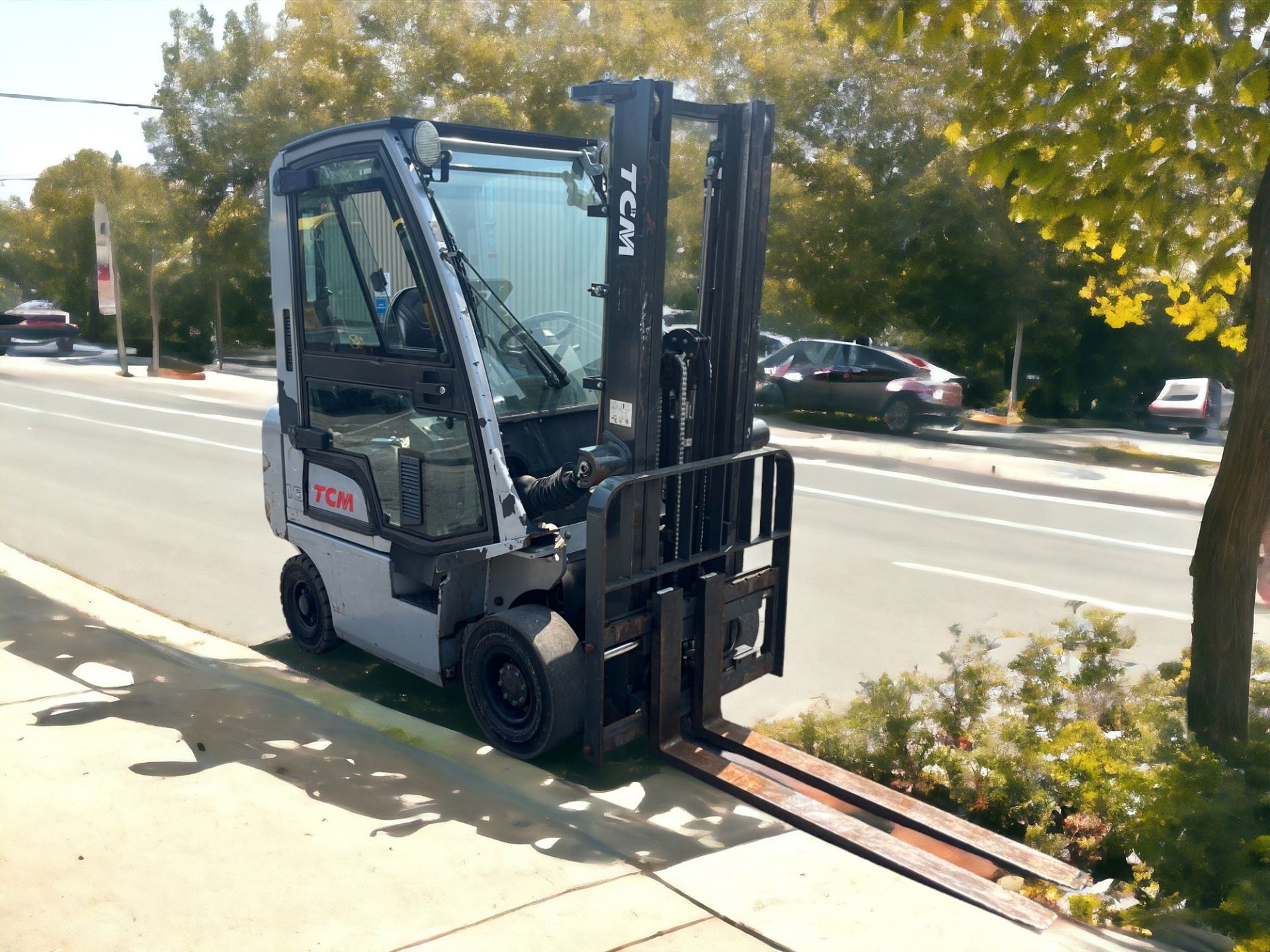 HYSTER LPG FORKLIFT - MODEL H2.5FT (2012) - Image 3 of 8