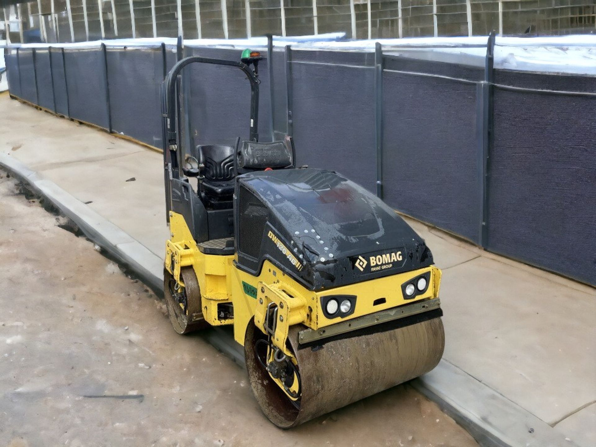 EFFICIENT AND RELIABLE 2014 BOMAG BW 120 AD-5 ROLLER