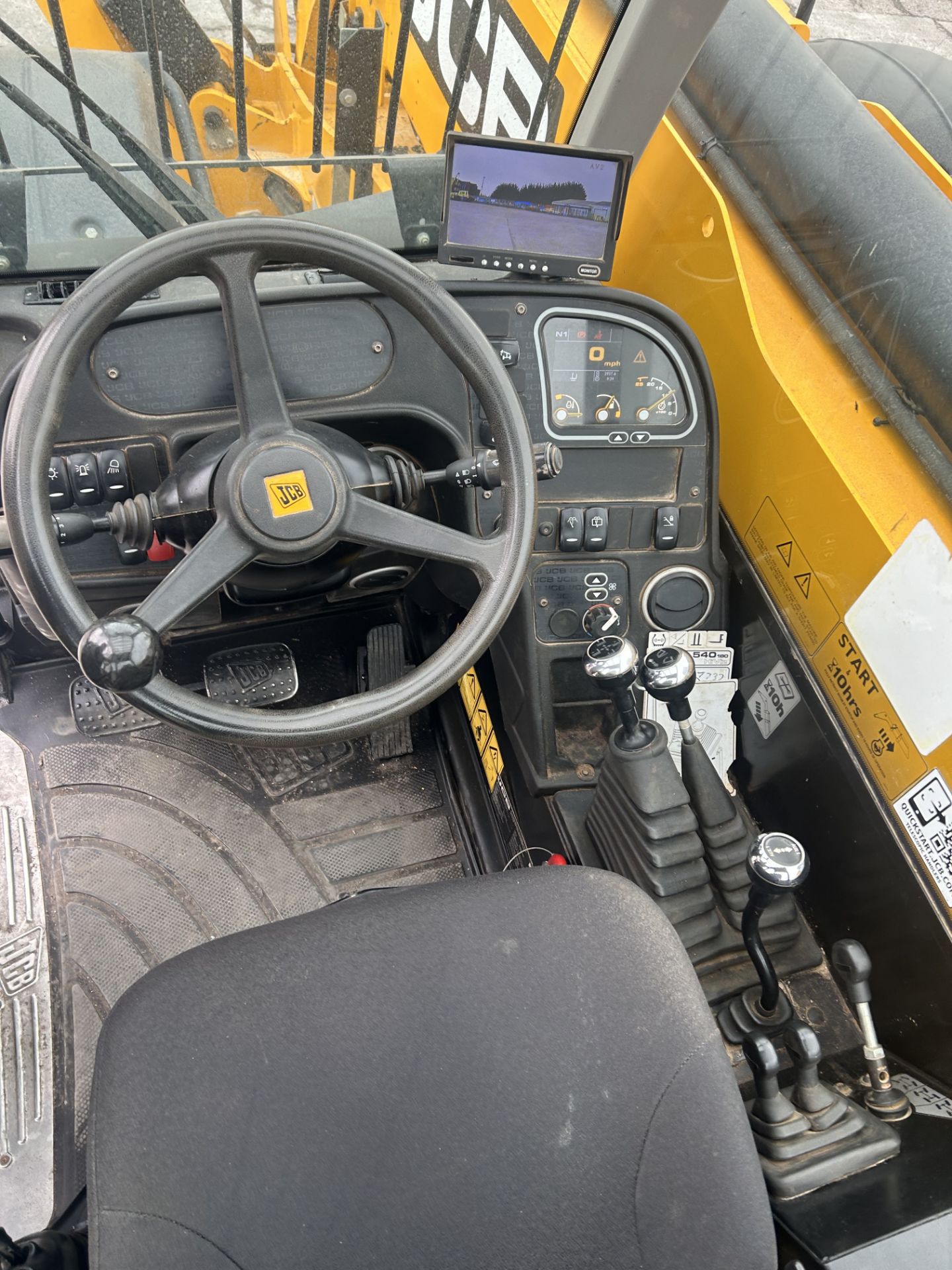 (2019)JCB 540V180 TELEHANDLER - Image 7 of 8