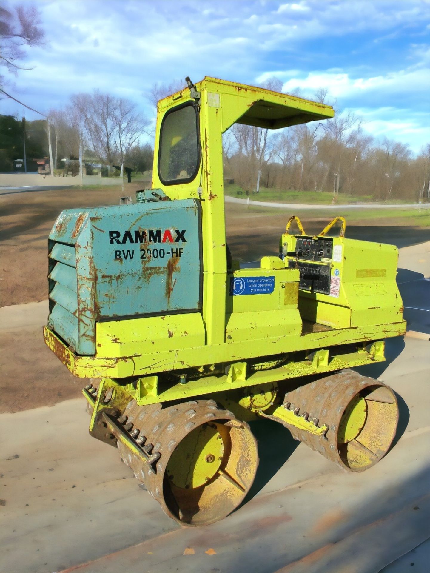 2007 RAMMAX RW2900 TRENCH ROLLER - Image 10 of 14