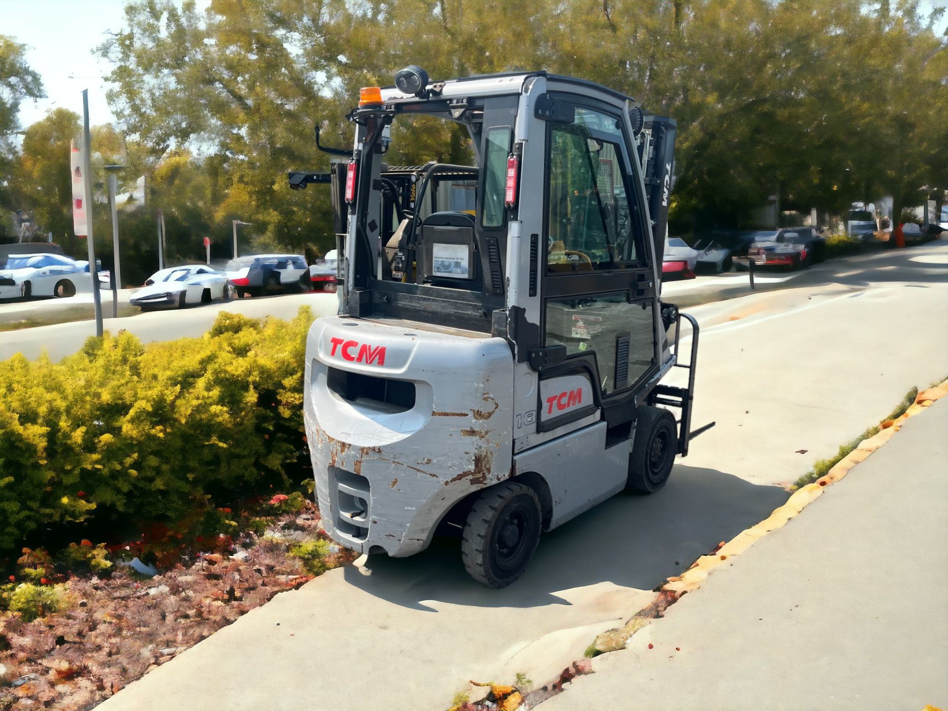 TCM DIESEL FORKLIFT - MODEL Y1D1A18H (2017) - Image 4 of 8