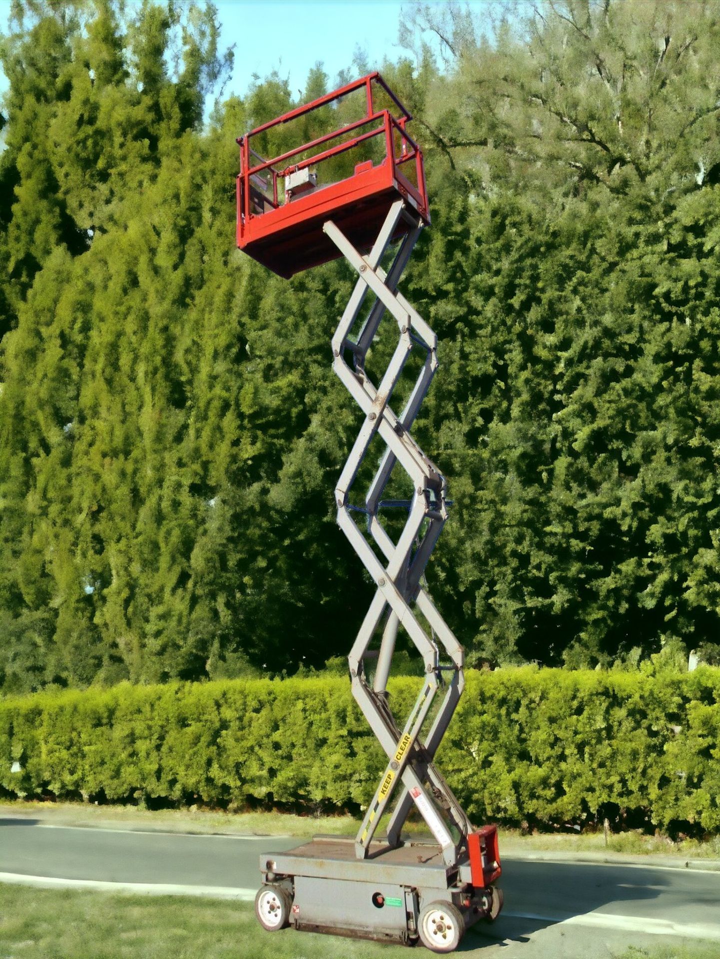 SKYJACK SJ3219 CHERRY PICKER - Image 3 of 10