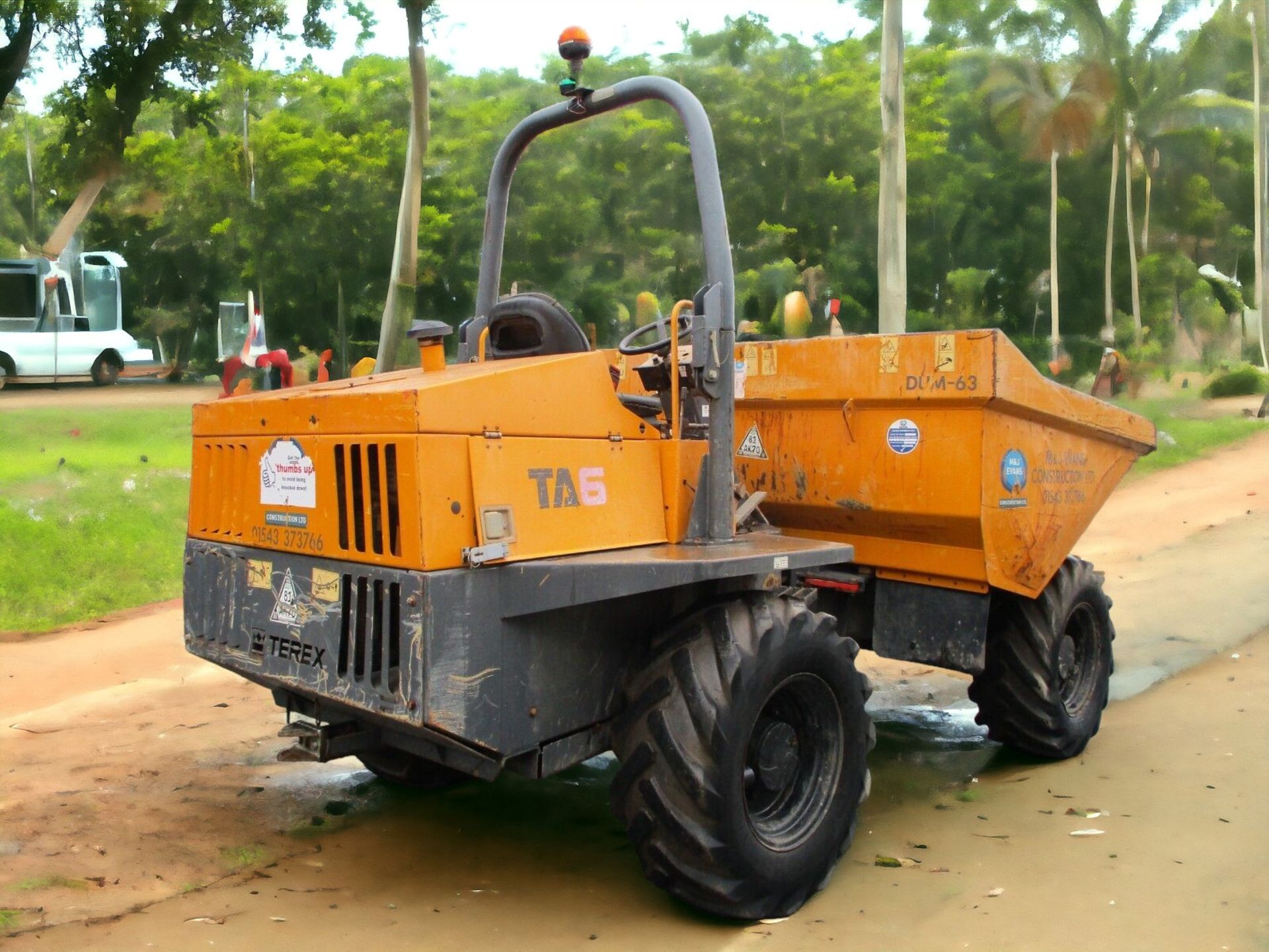 RELIABLE AND ROBUST 2014 TEREX 6-TON DUMPER - Bild 6 aus 10