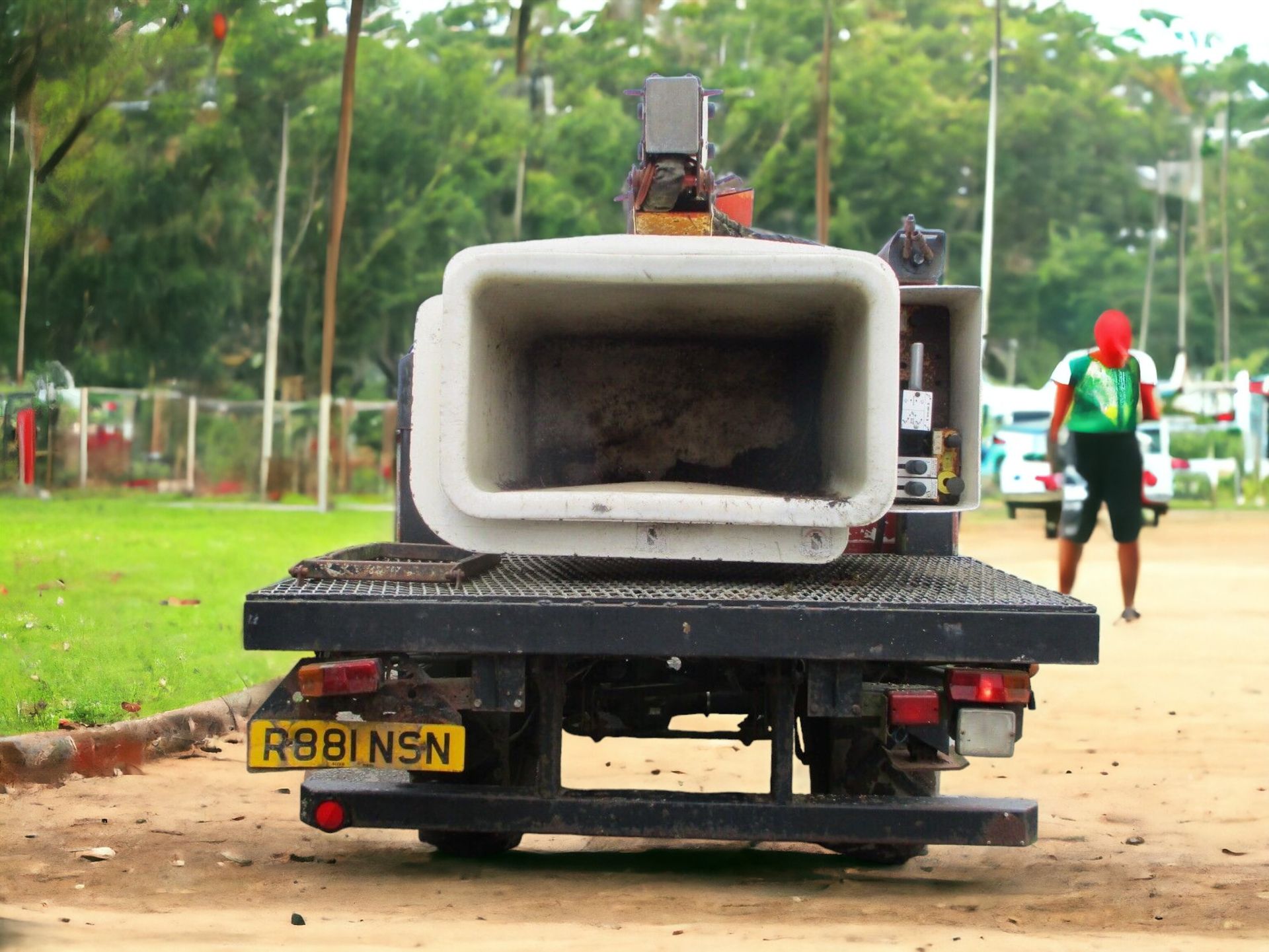 UNIMOG U100L TURBO CHERRY PICKER - REACH NEW HEIGHTS WITH CONFIDENCE! - Image 4 of 23