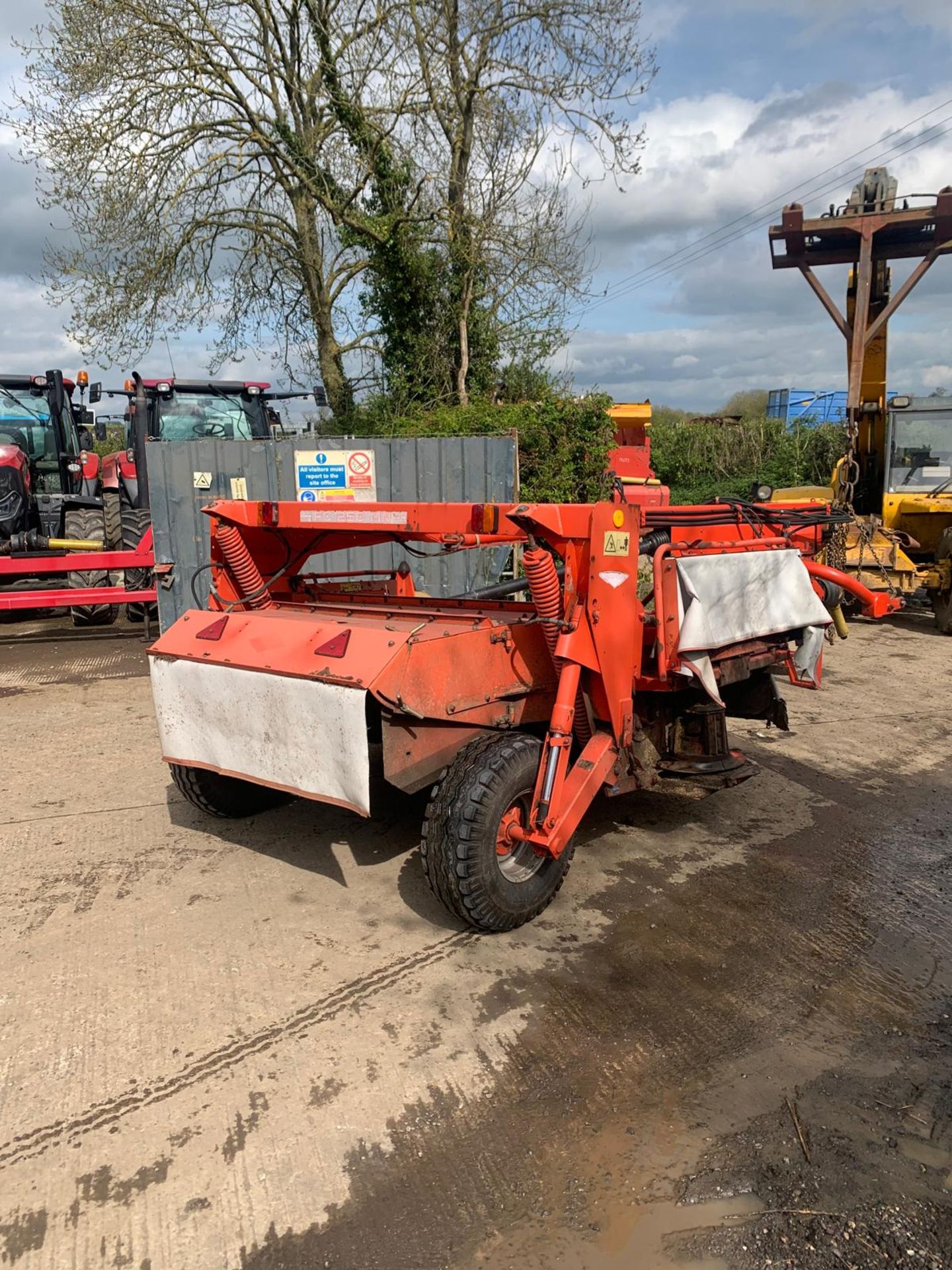 KUHN FC250 TRAILED MOWER - Image 4 of 7