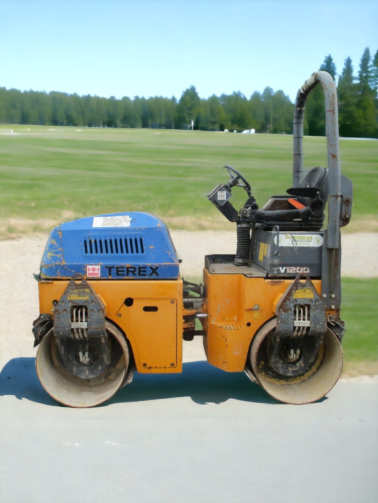 ACHIEVE SMOOTH AND UNIFORM COMPACTION WITH THE TEREX TV1200 ROLLER
