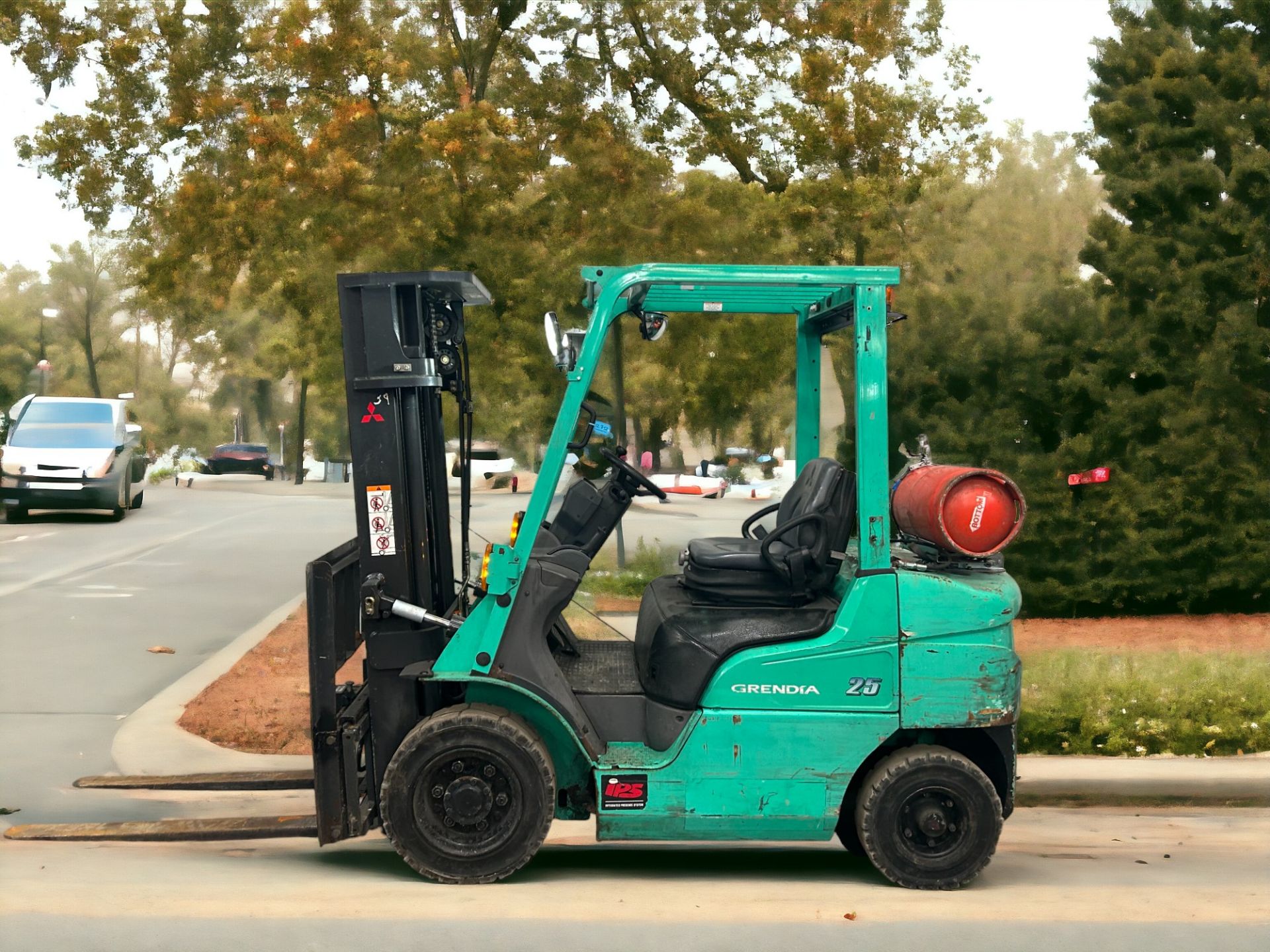 MITSUBISHI LPG FORKLIFT - MODEL FG25NT (2014)