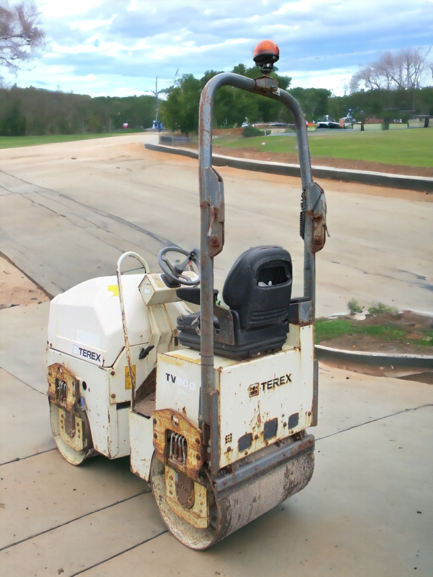 2008 TEREX TV800 ROLLER WITH ELECTRIC START KUBOTA ENGINE - Image 8 of 10