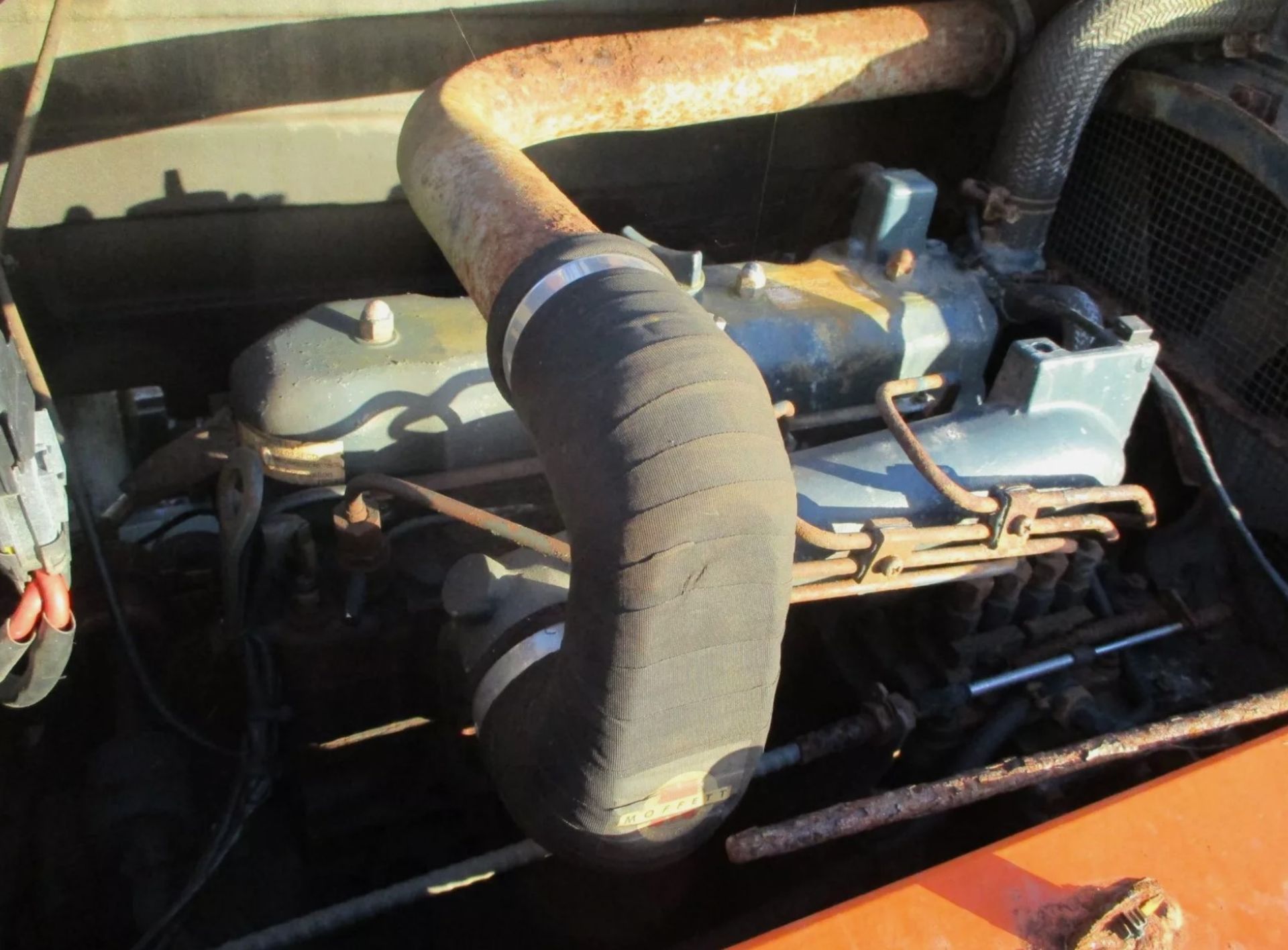 KUBOTA V2203 ENGINE: RELIABLE POWER ON DISPLAY - Bild 3 aus 4