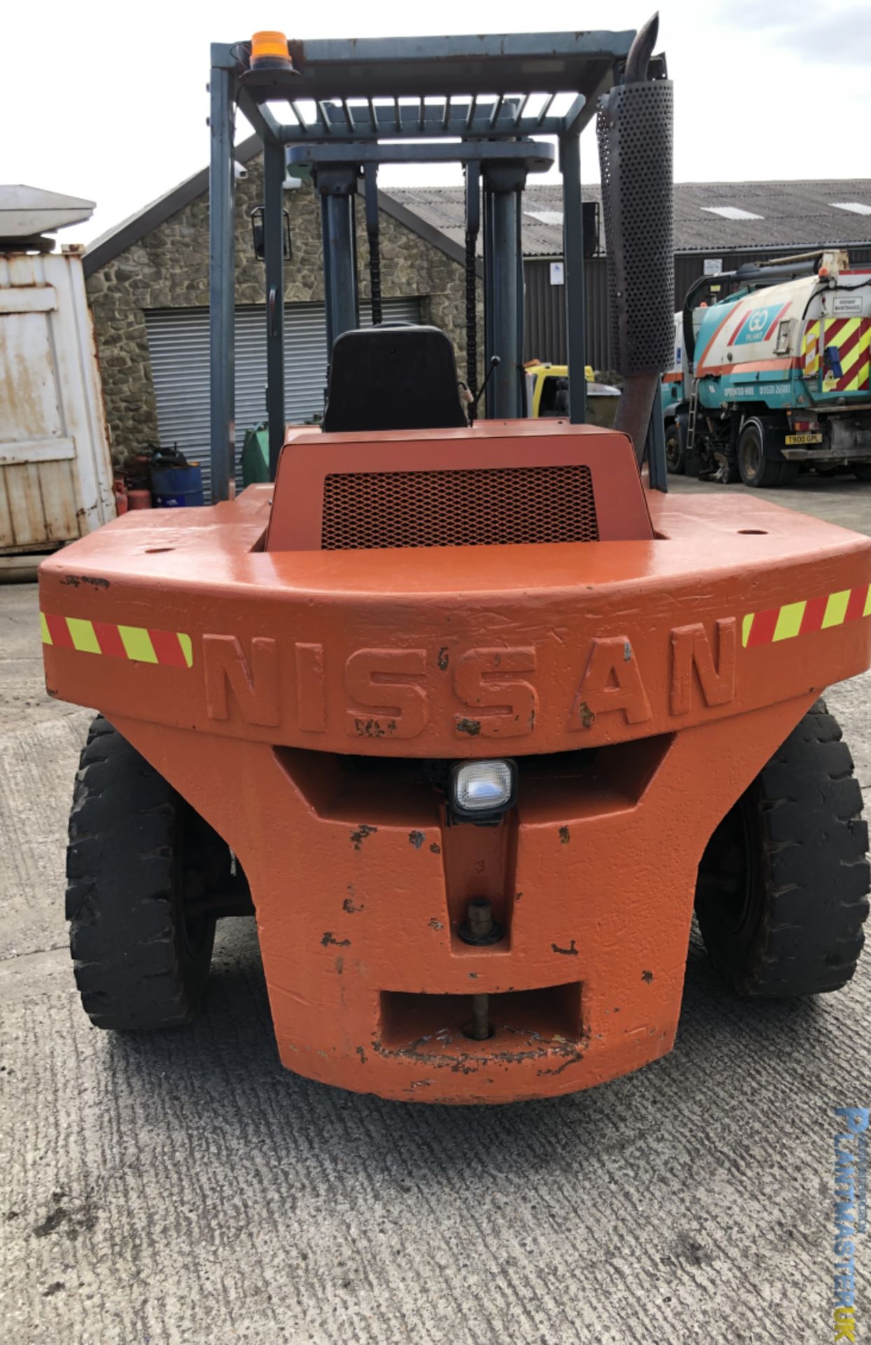 NISSAN FD 70(7 TON) DIESEL FORKLIFT - Image 4 of 10