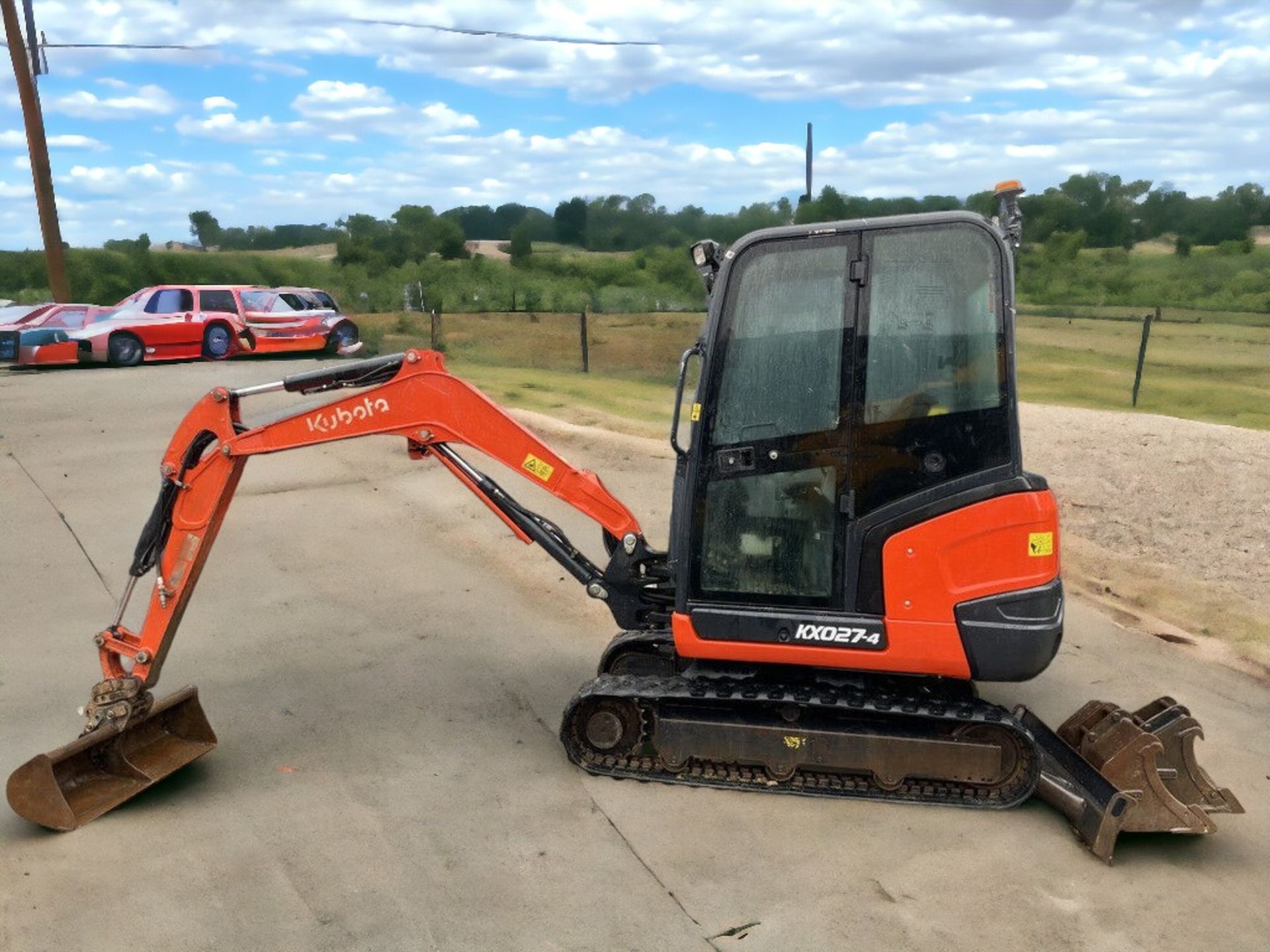 ENHANCE YOUR CONSTRUCTION PROJECTS: KUBOTA KX027-4 MINI EXCAVATOR