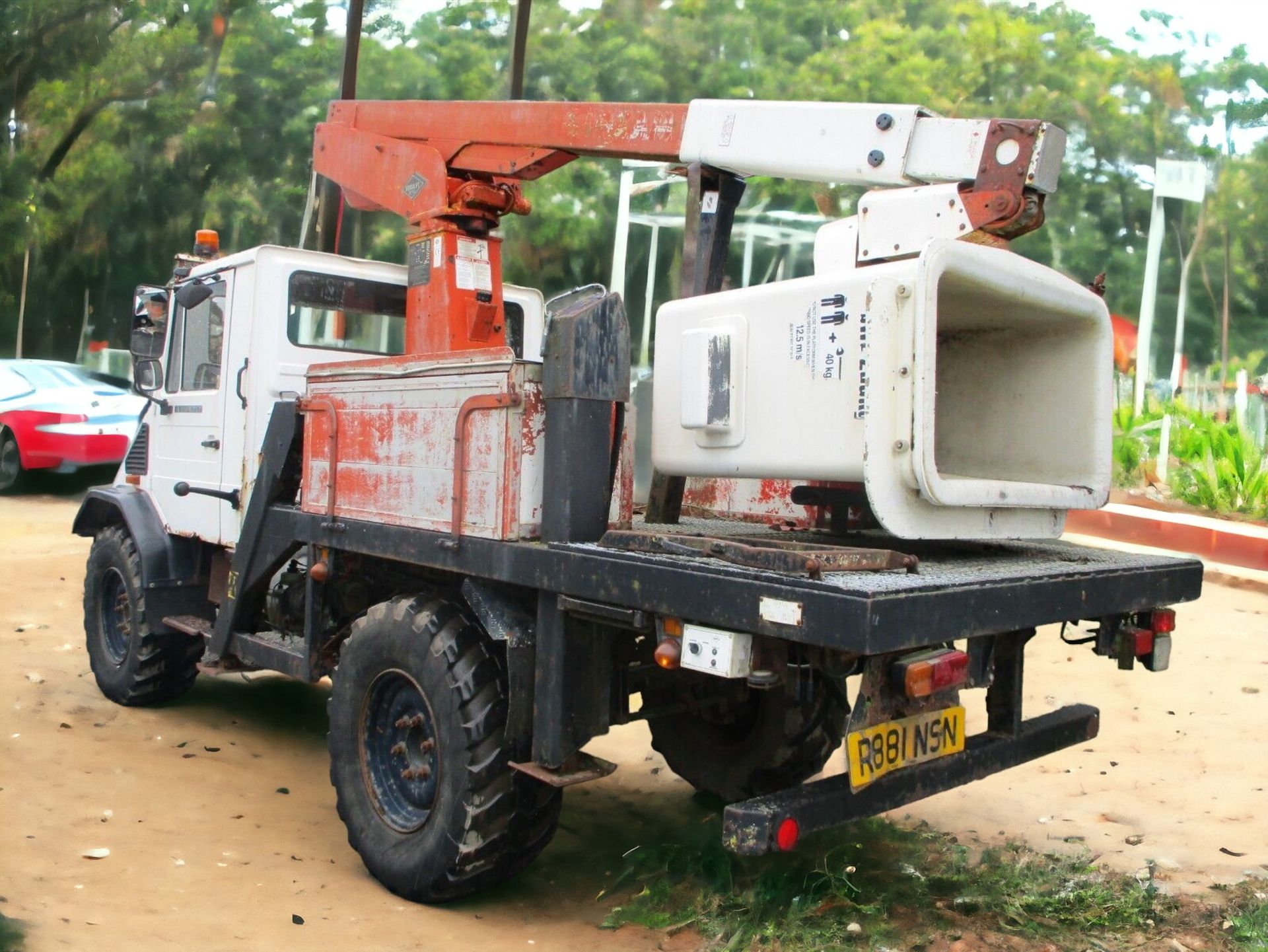 UNIMOG U100L TURBO CHERRY PICKER - REACH NEW HEIGHTS WITH CONFIDENCE! - Image 9 of 23