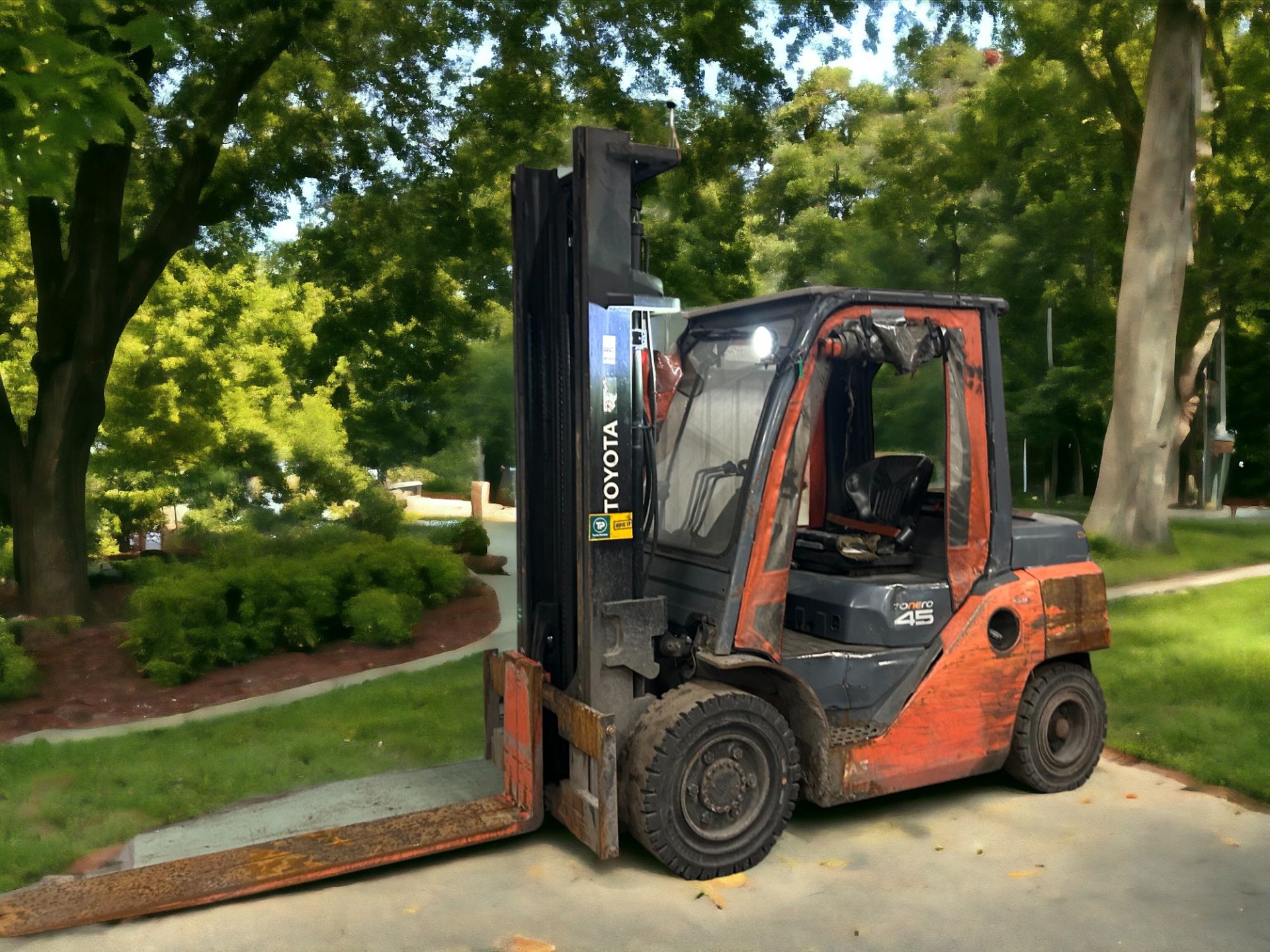 TOYOTA 40-8FD45N DIESEL FORKLIFT (2014) - Image 3 of 6