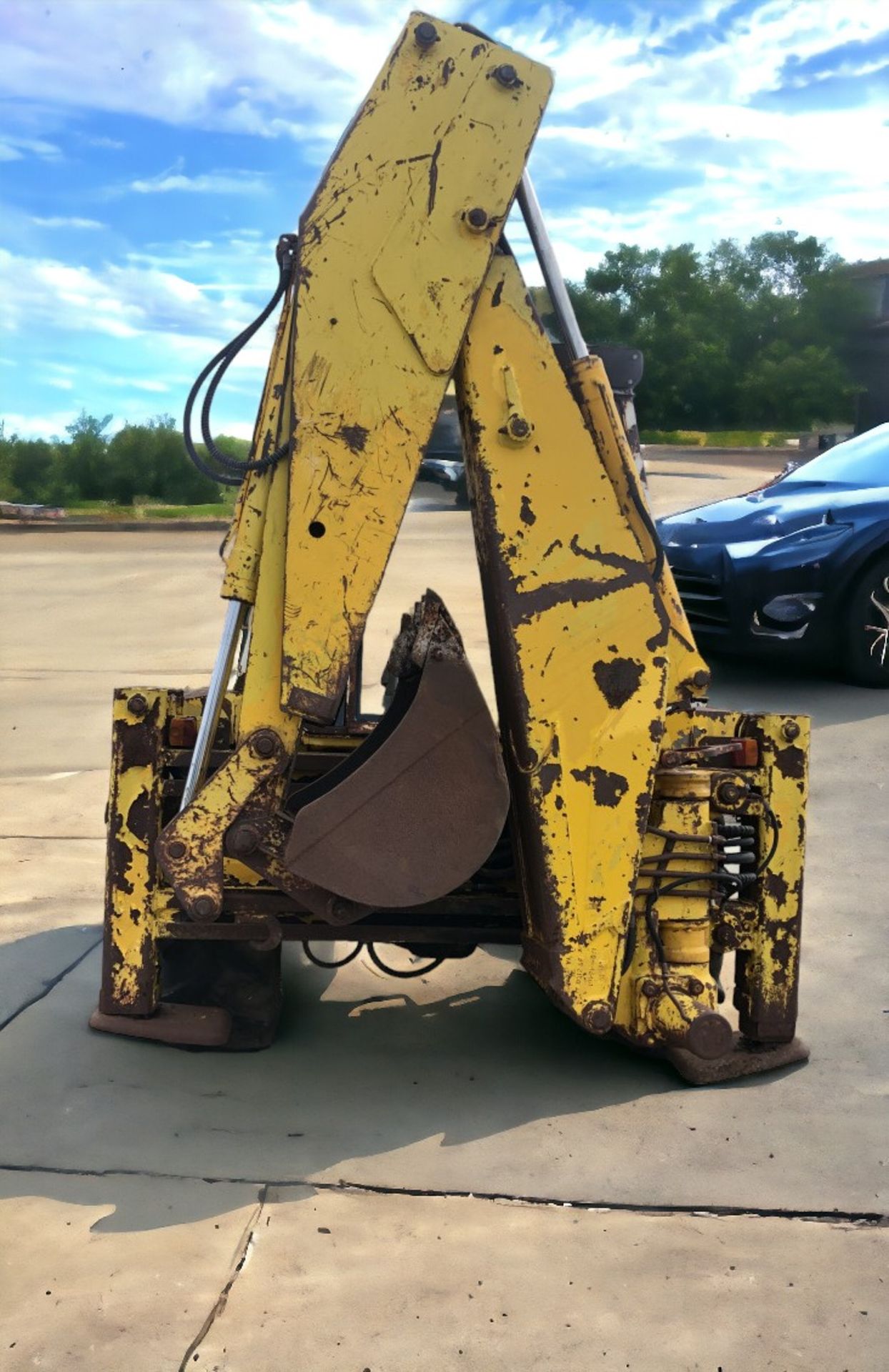 JCB 3CX SITEMASTER BACKHOE LOADER - Image 2 of 8