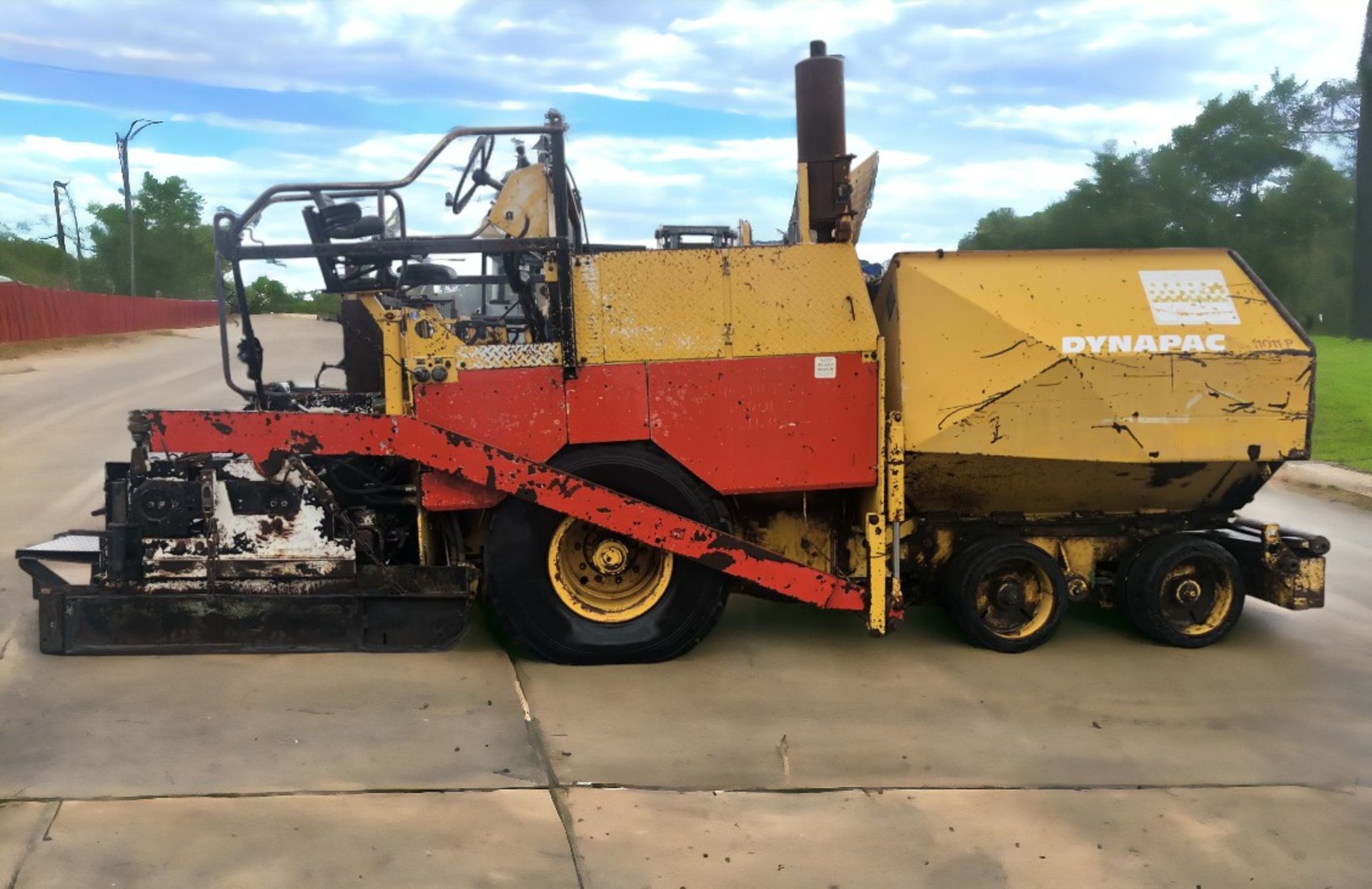 DYNAPAC CC11011P ASPHALT TARMAC PAVER