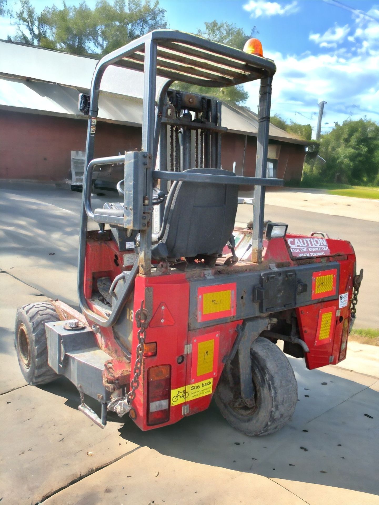 MOFFETT MOUNTY M2003 FORKLIFT - Image 6 of 12