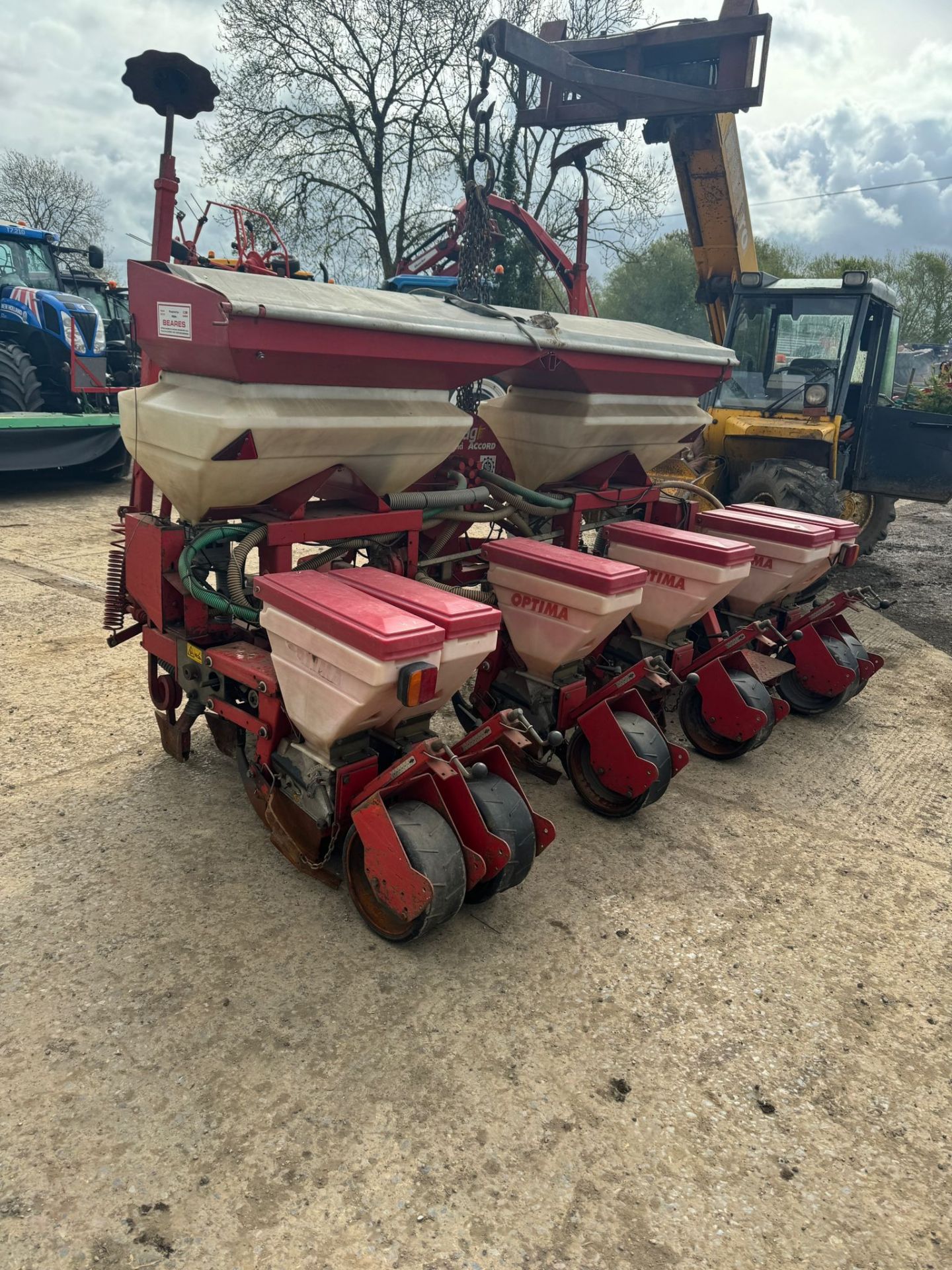 KVERNELAND 6 ROW MAIZE DRILL - Image 4 of 5