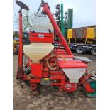 KVERNELAND OPTIMA 6 ROW MAIZE DRILL