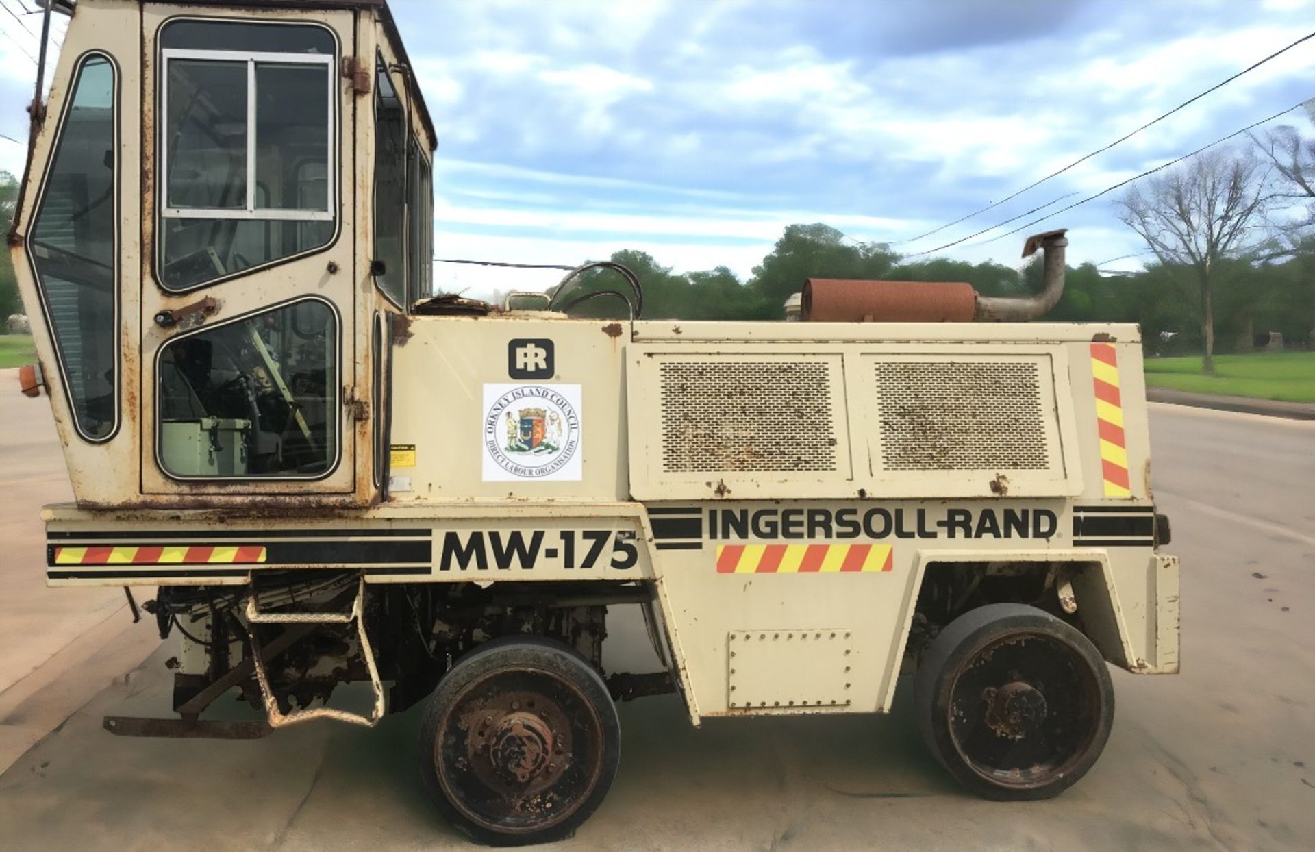 2001 INGERSOLL RAND MW175 ASPHALT PLANER