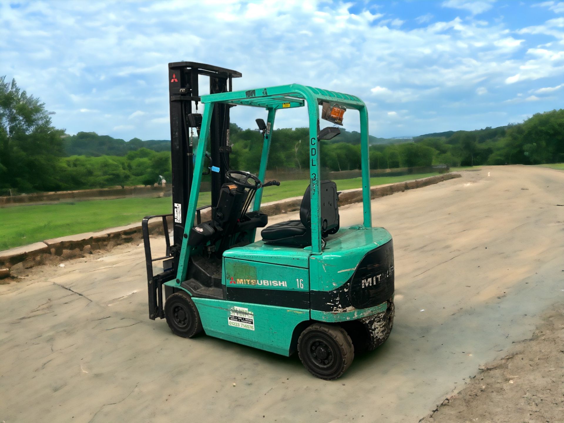 2002 MITSUBISHI FB16K ELECTRIC FORKLIFT - Image 3 of 7