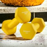 FREE DELIVERY - BRAND NEW SET OF 2 DUMBBELLS WEIGHTS VINYL COATING PURPOSE HOME YELLOW