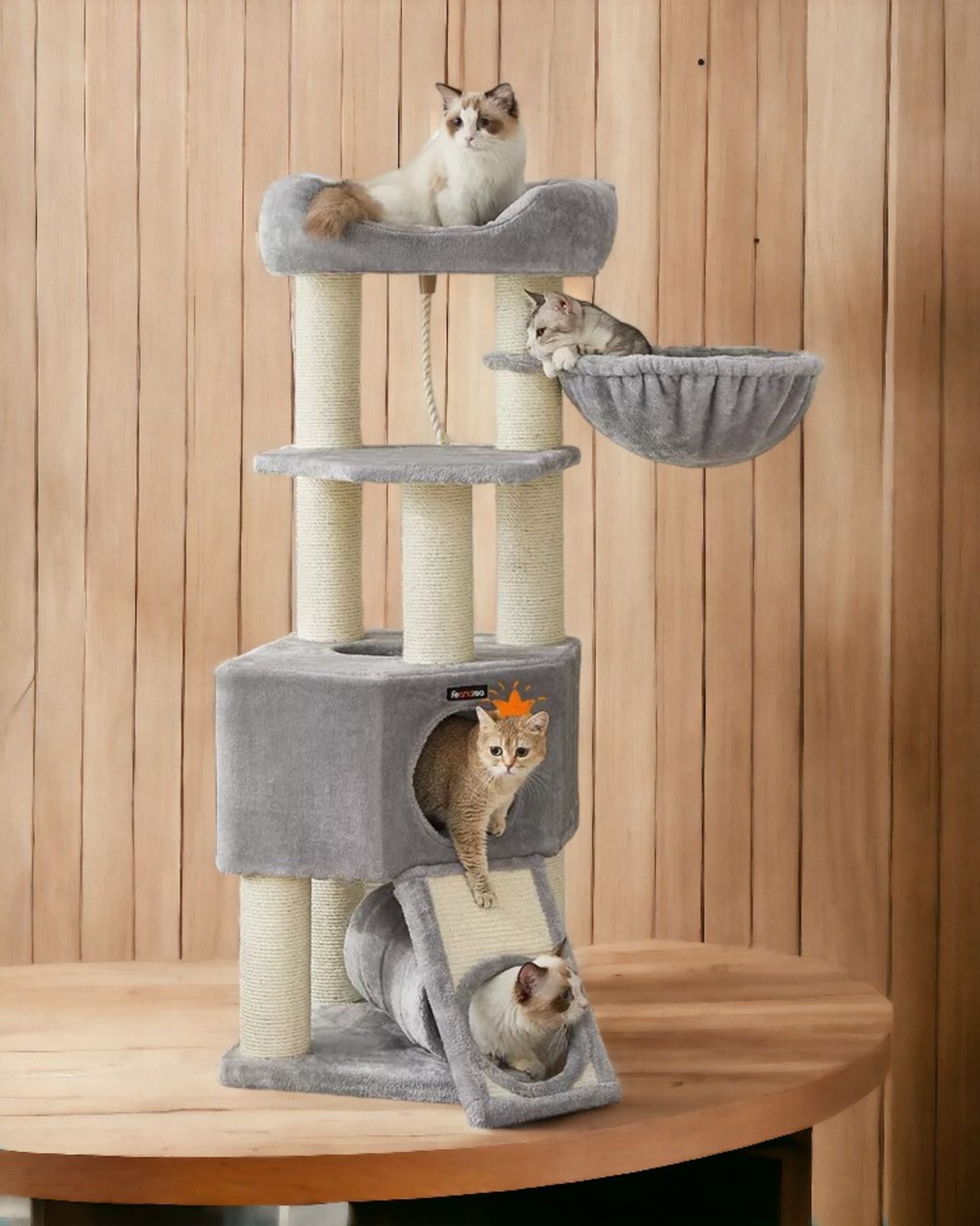 FREE DELIVERY - BRAND NEW LARGE CAT TREE CAT TOWER CAT CONDO LIGHT GREY AND NATURAL COLOUR