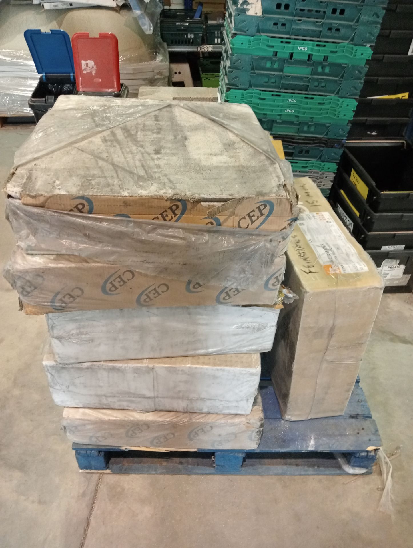 JOBLOT OF MIXED CEILING TILES - SOLD AS SEEN