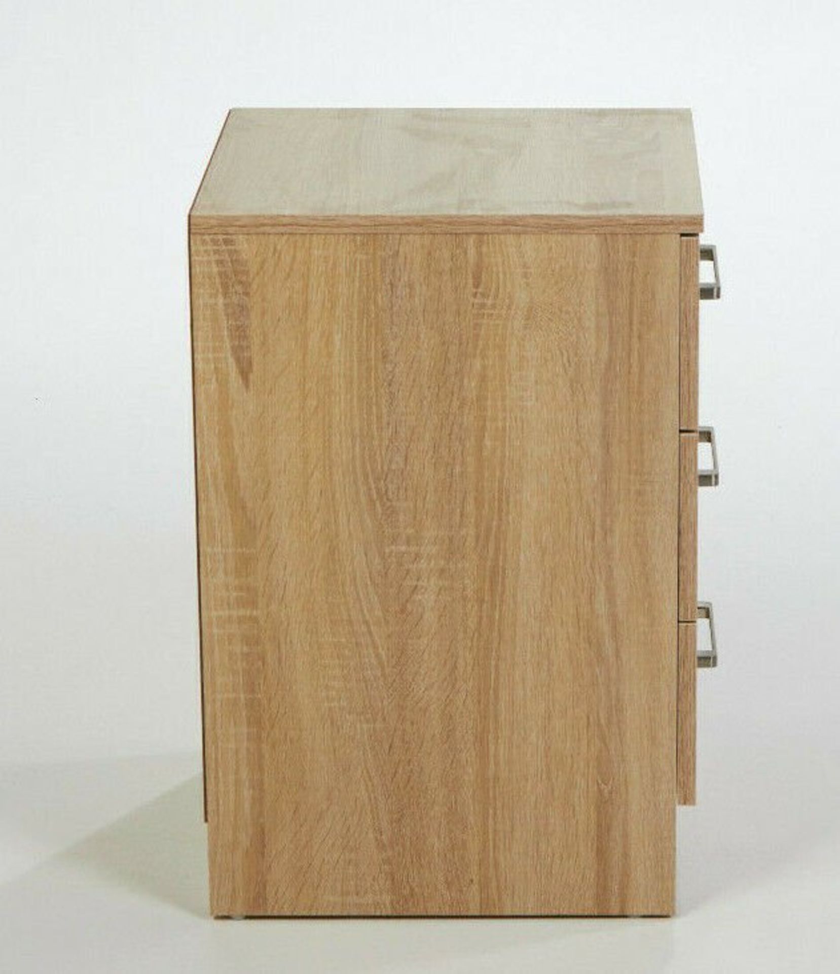 PAIR OF SONOMA OAK 3 DRAWER BEDSIDE CABINETS - STUNNING MODERN DESIGN - Image 4 of 6