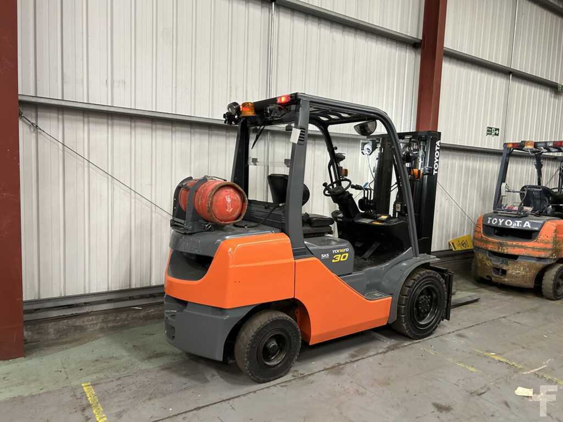 2015 TOYOTA 02-8FGF30 LPG FORKLIFT - Image 6 of 6