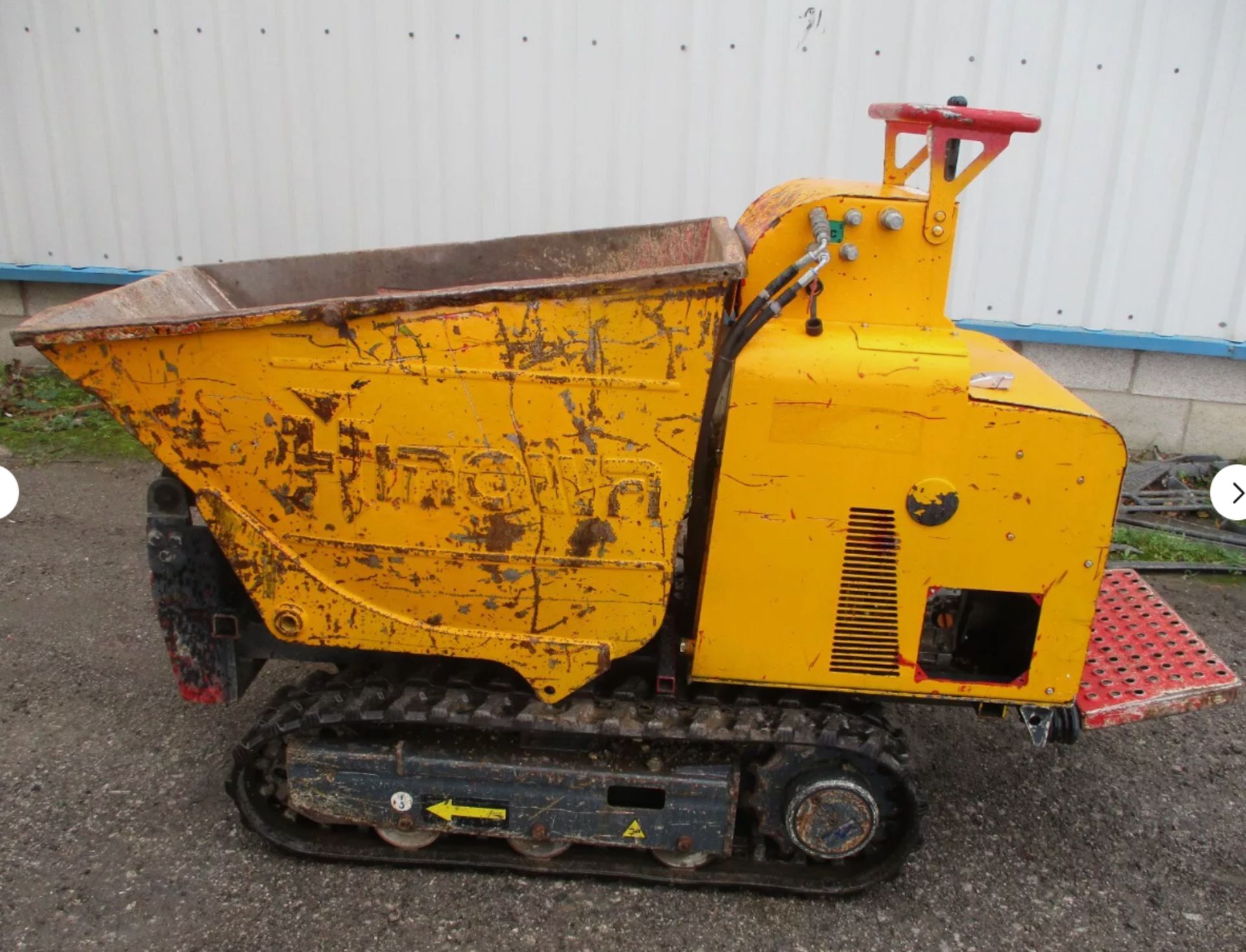 HINOWA TRACKED DUMPER WITH TWO-SPEED TRACKING