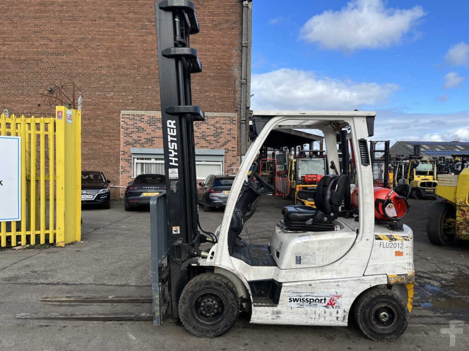 2012 HYSTER H2.5FT LPG FORKLIFT