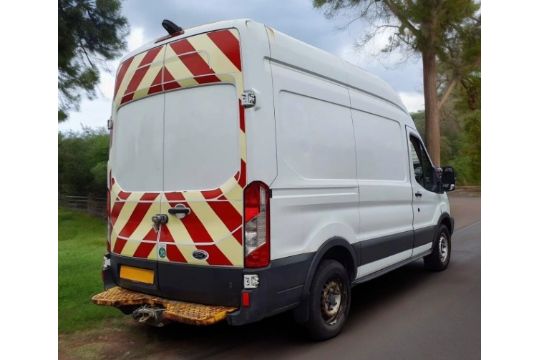 2014 FORD TRANSIT T350 MWB L2H3 PANEL VAN - Image 6 of 10