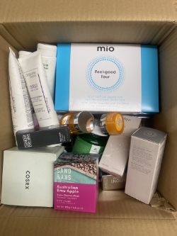 MIXED BOX OF BRANDED COSMETICS, MAKE UP & BEAUTY ITEMS (BOX 21)