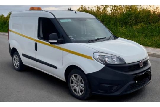 2016 FIAT DOBLO 1.3 MULTIJET L2H1 SWB 16V DIESEL VAN - Image 4 of 10